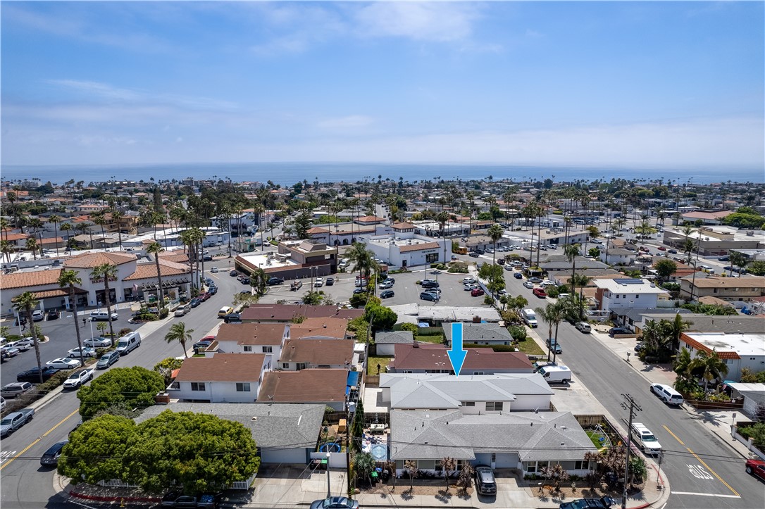 120 E Mariposa