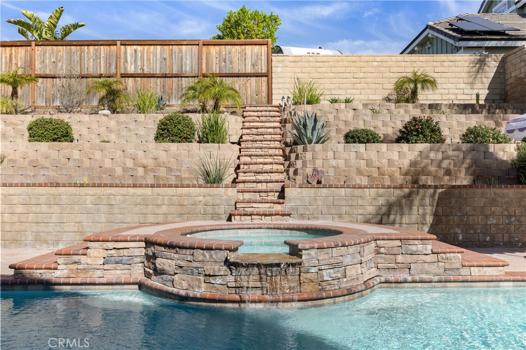 28214 Ridge View