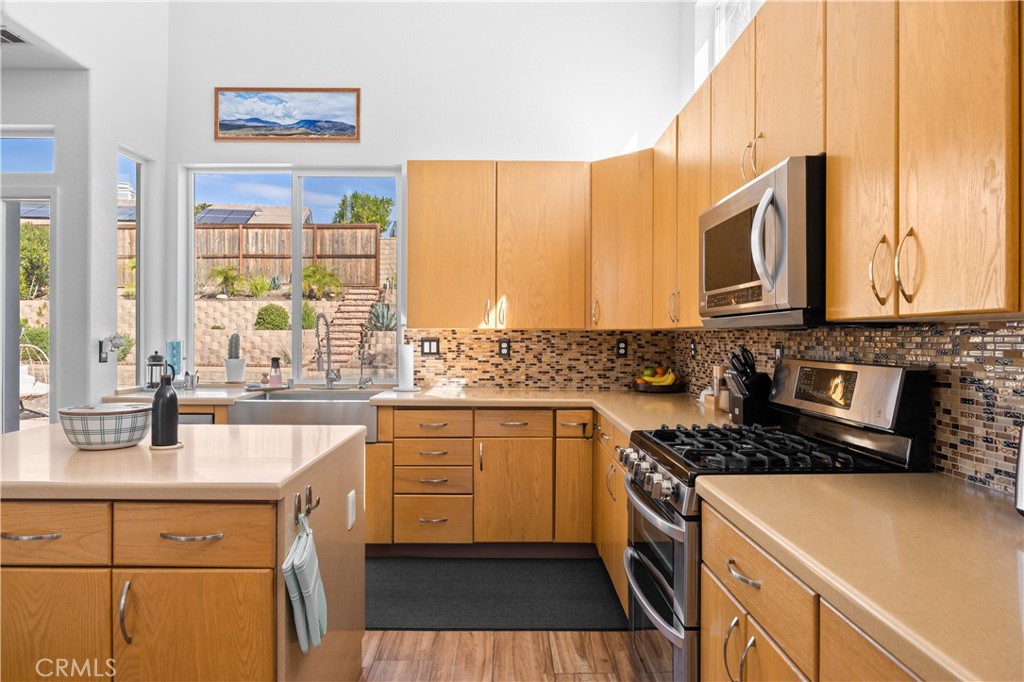 28214 Ridge View