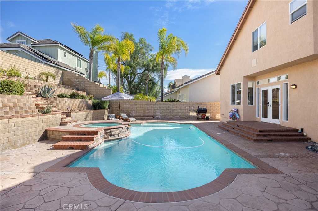 28214 Ridge View