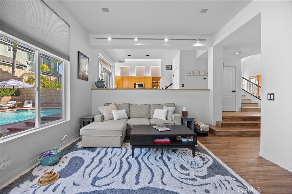 28214 Ridge View