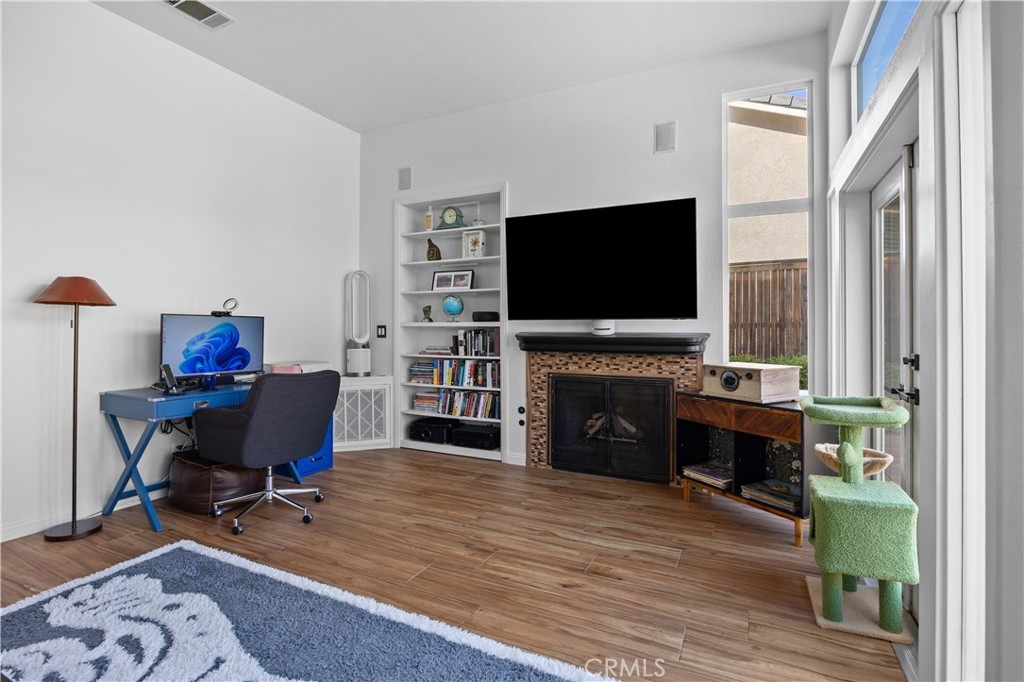 28214 Ridge View