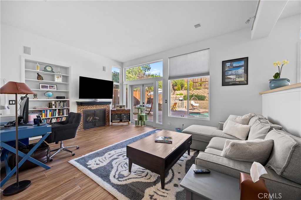 28214 Ridge View