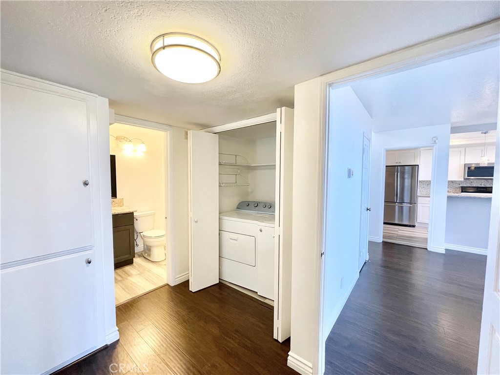 8180 Manitoba Street 311