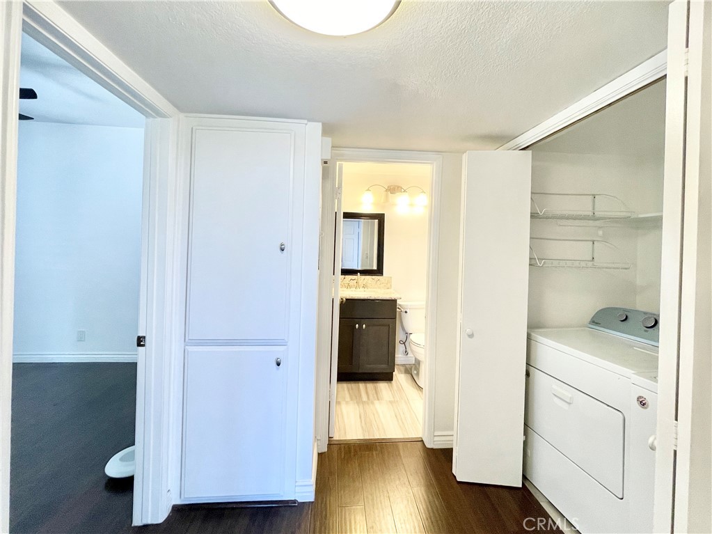 8180 Manitoba Street 311