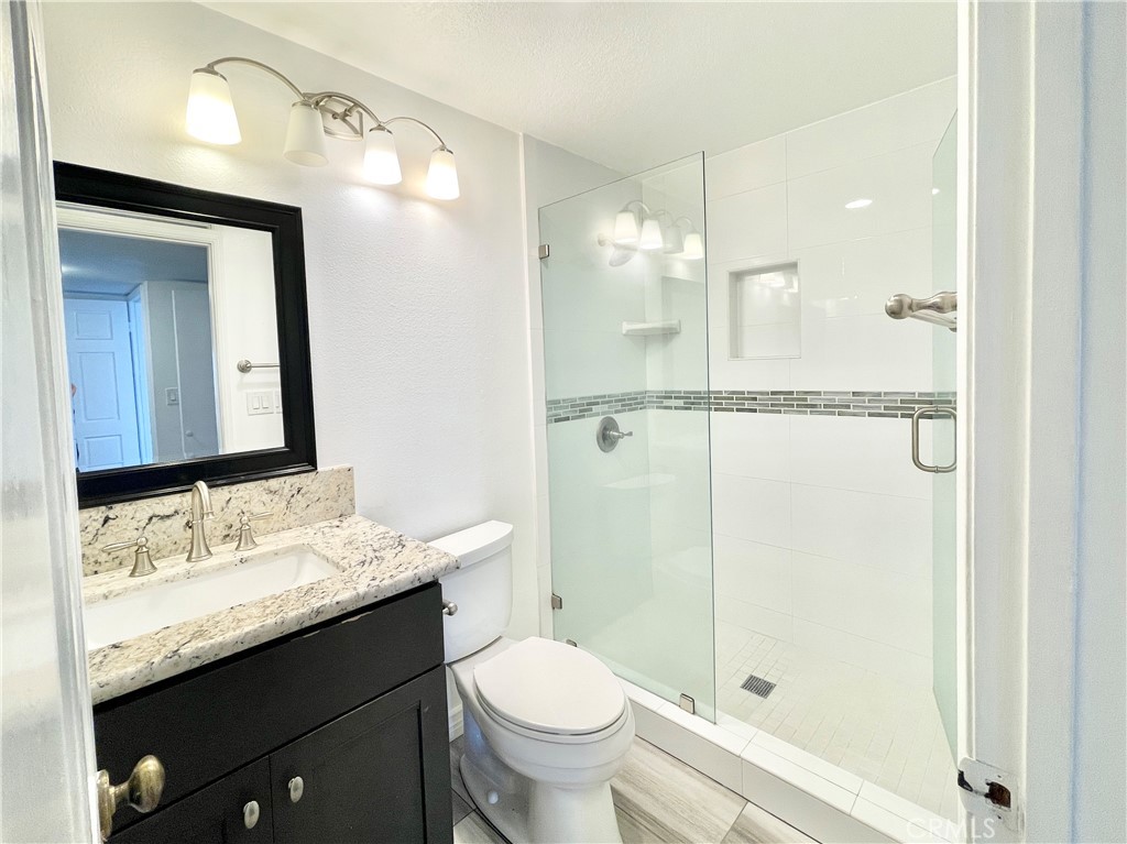 8180 Manitoba Street 311