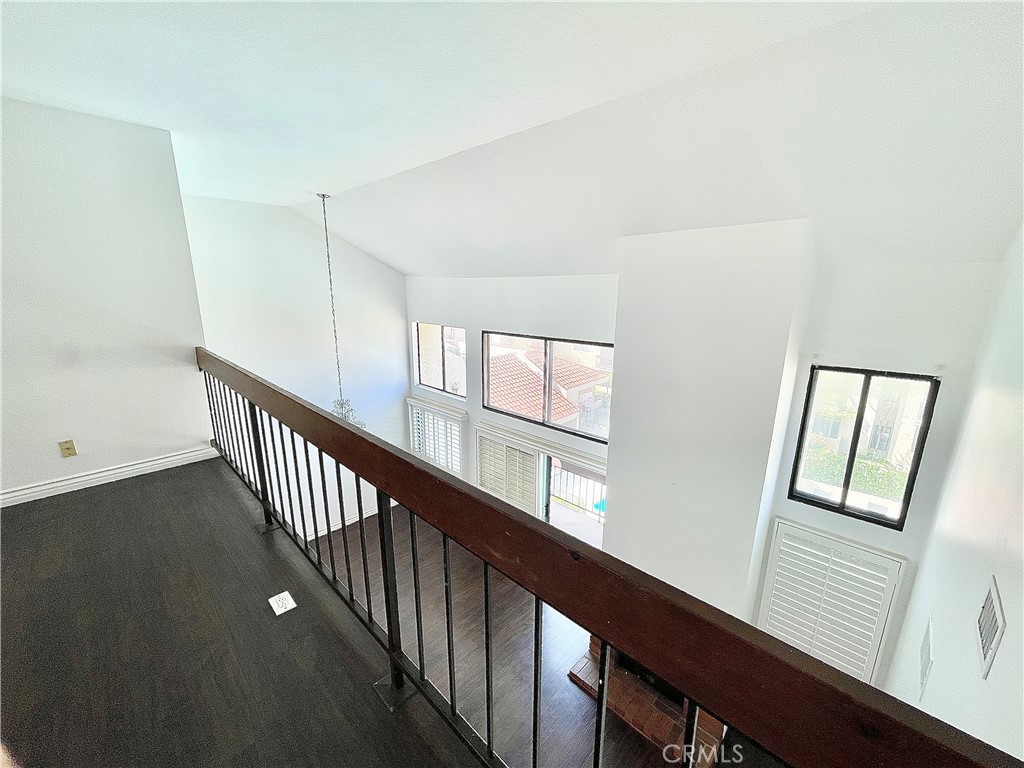 8180 Manitoba Street 311