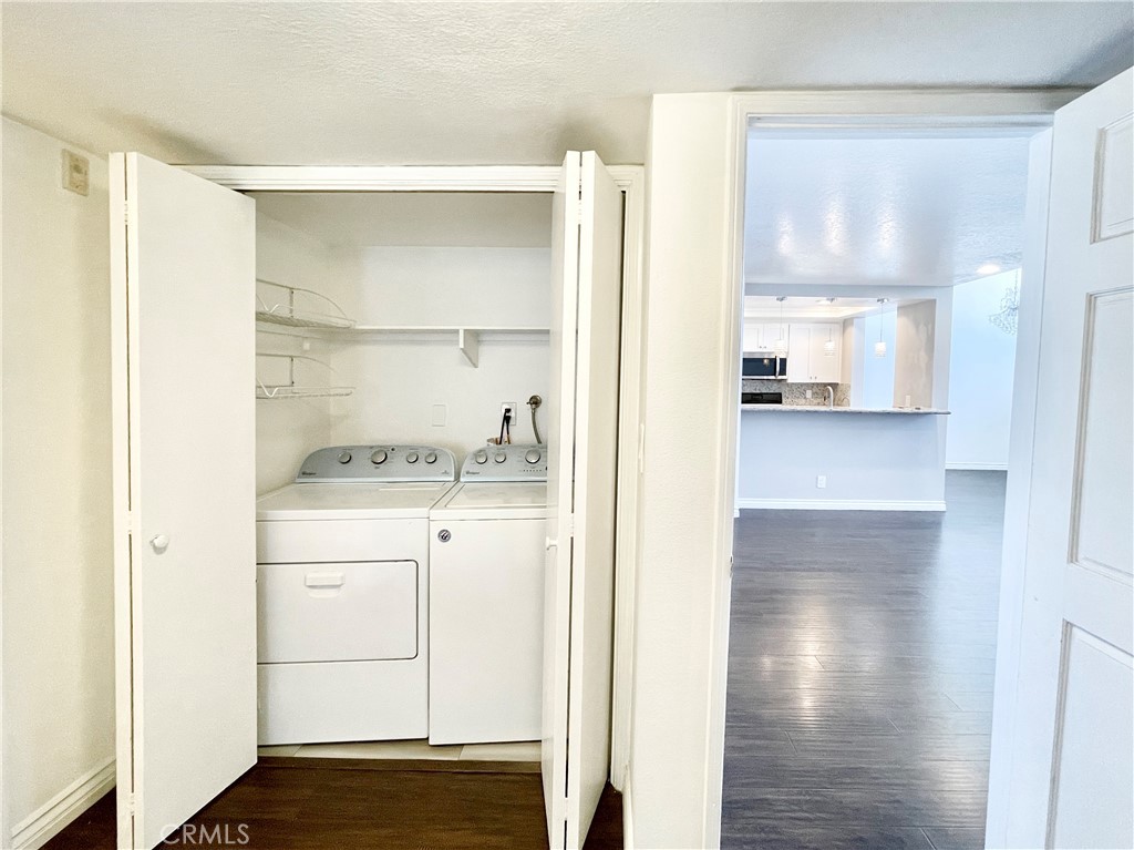 8180 Manitoba Street 311