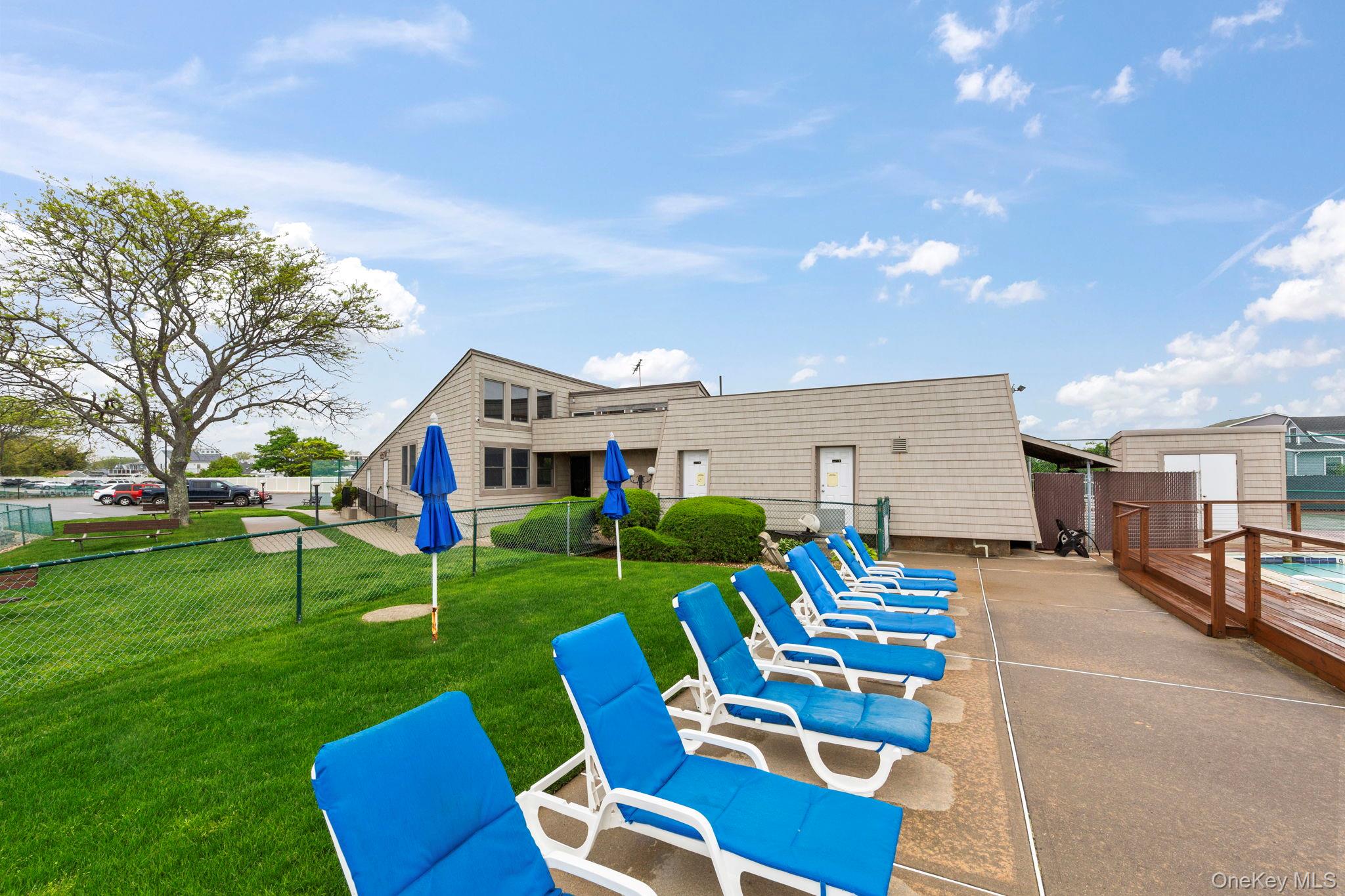 248 Mariners Way