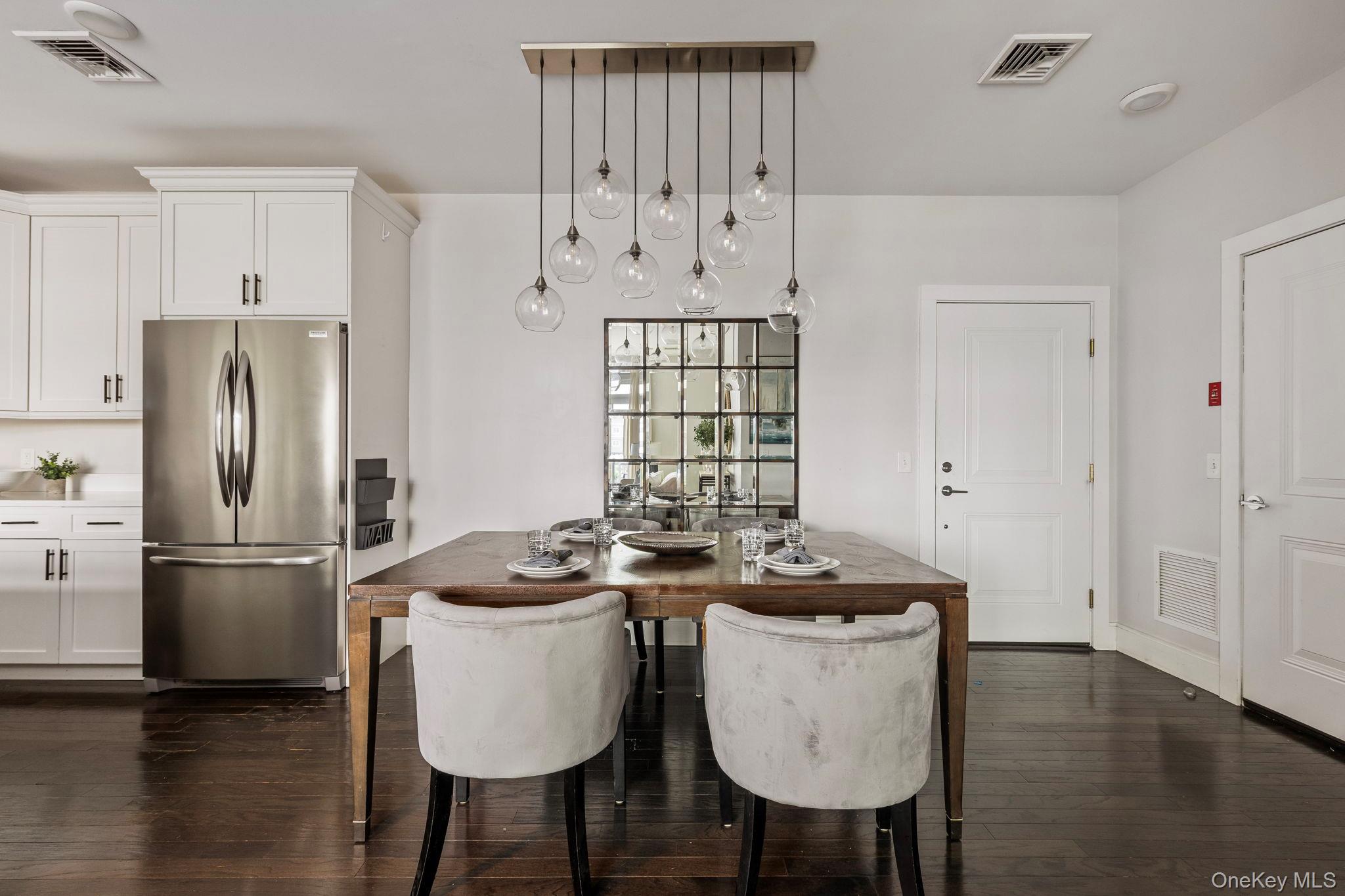 222 Marina Pointe Drive Unit: 222
