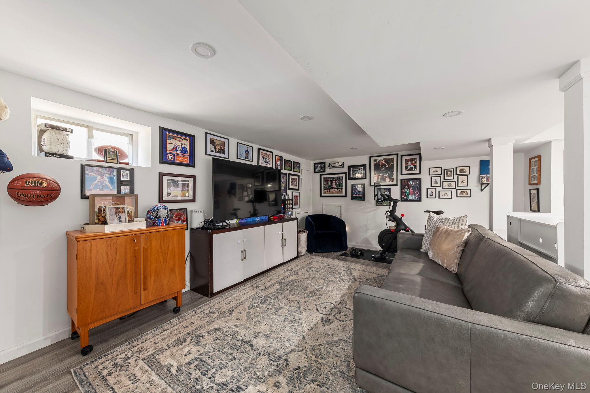 80 Central Boulevard