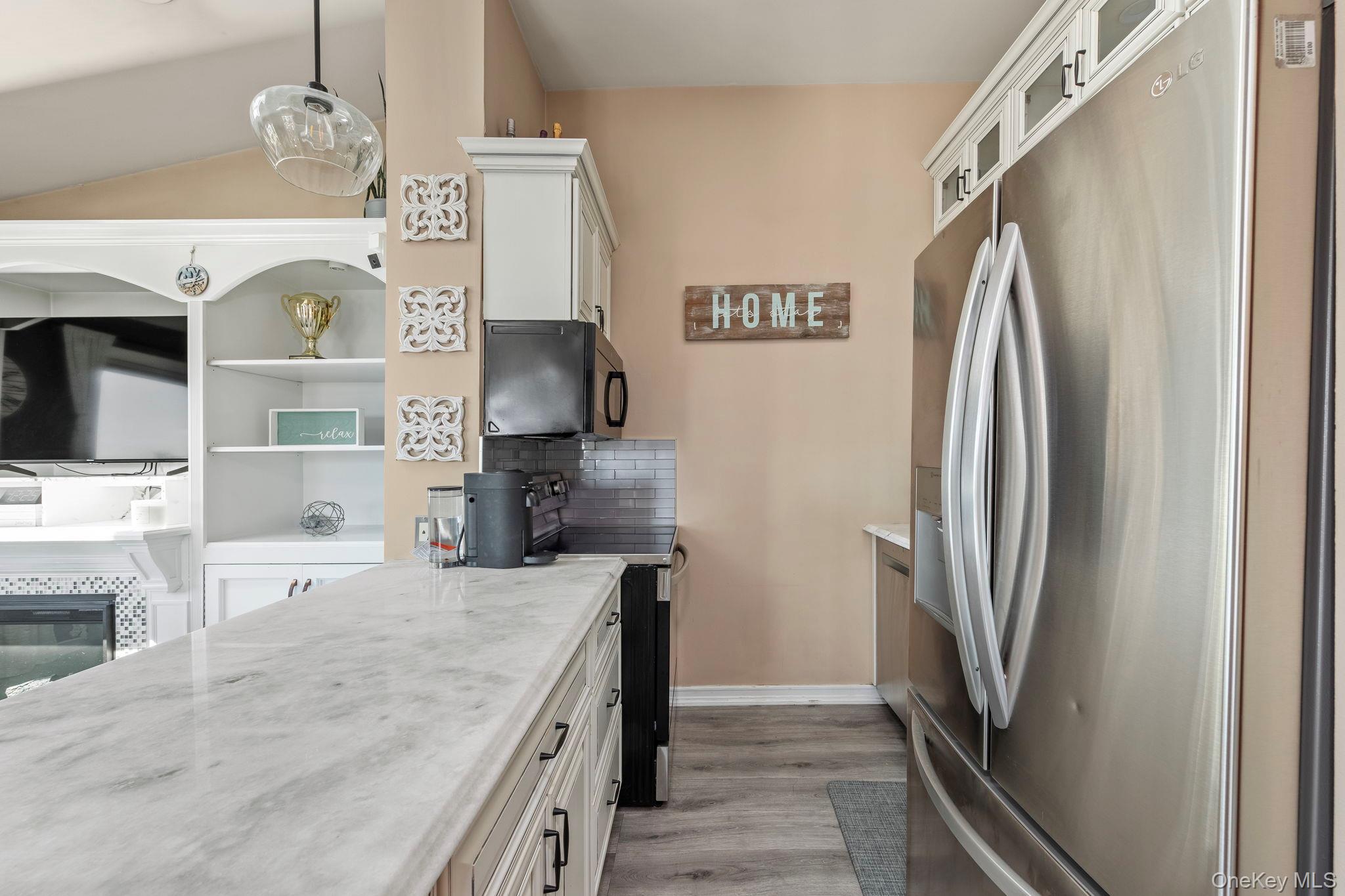 1 Anchorage Way Unit: 202