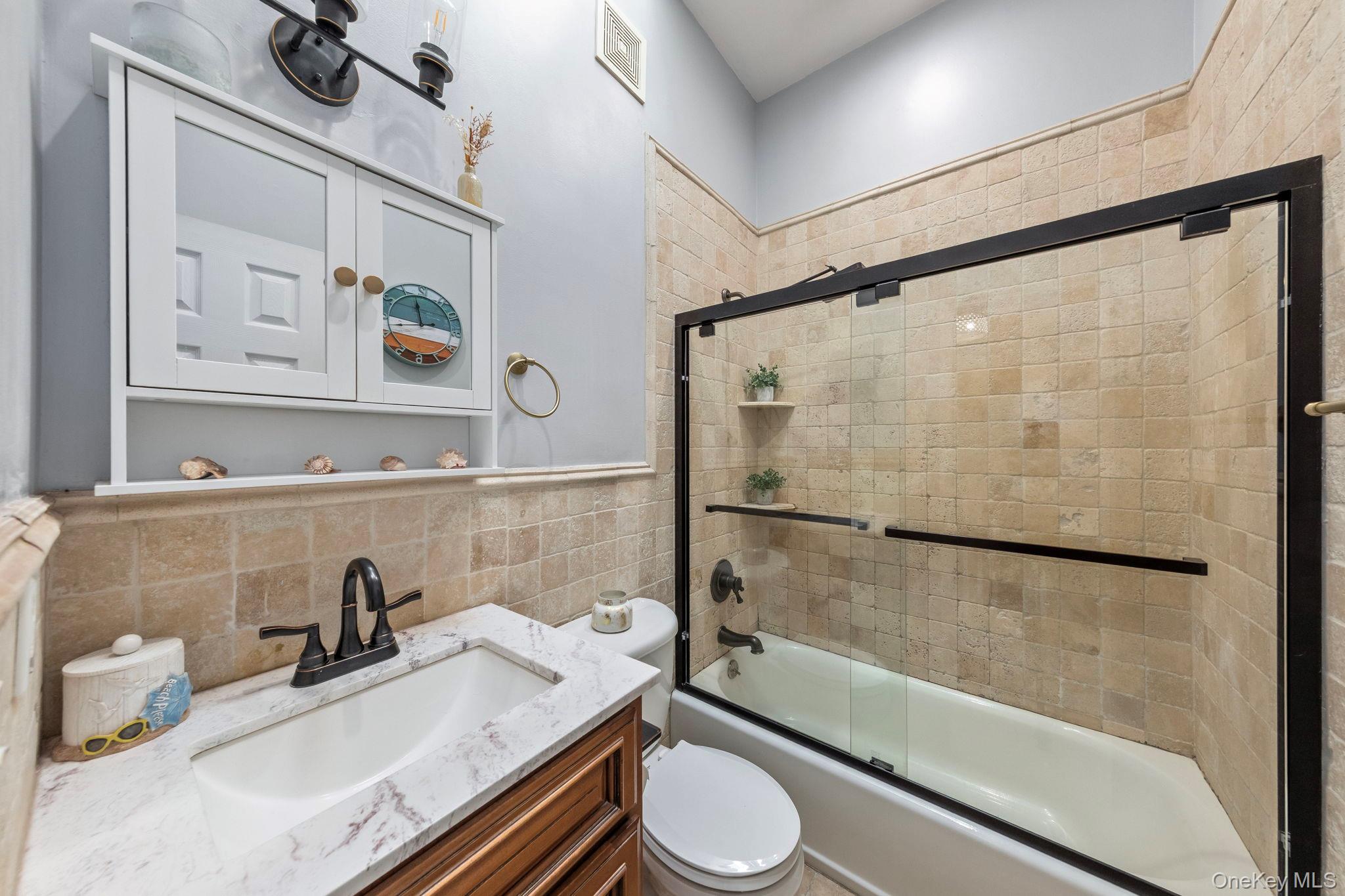 1 Anchorage Way Unit: 202