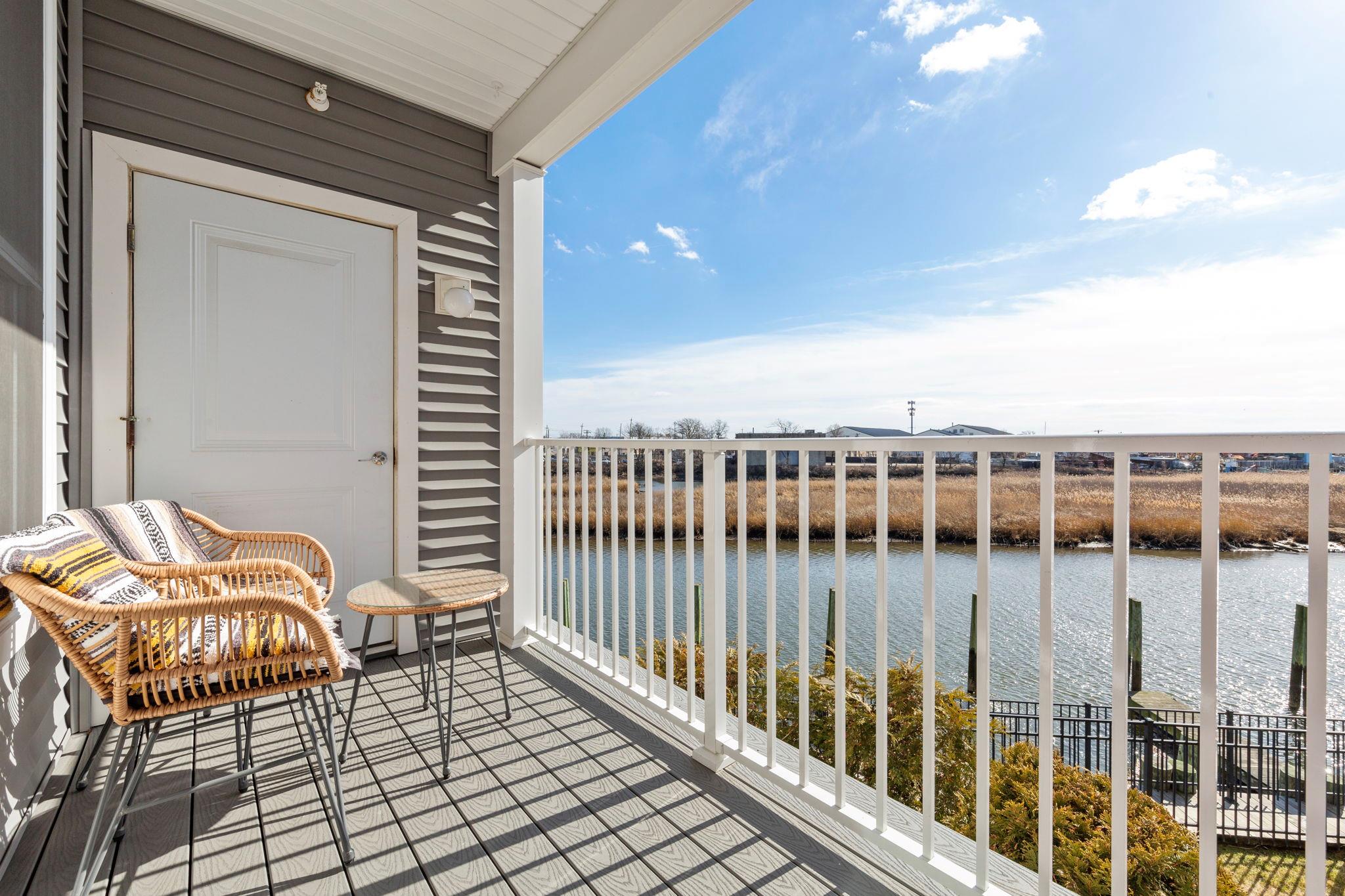 321 Marina Pointe Drive