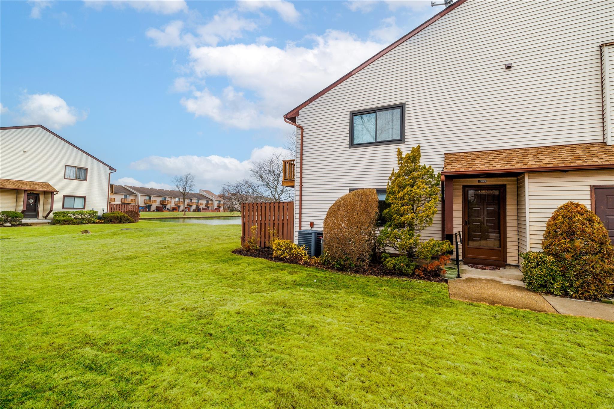 100 Daly Boulevard Unit: 1509