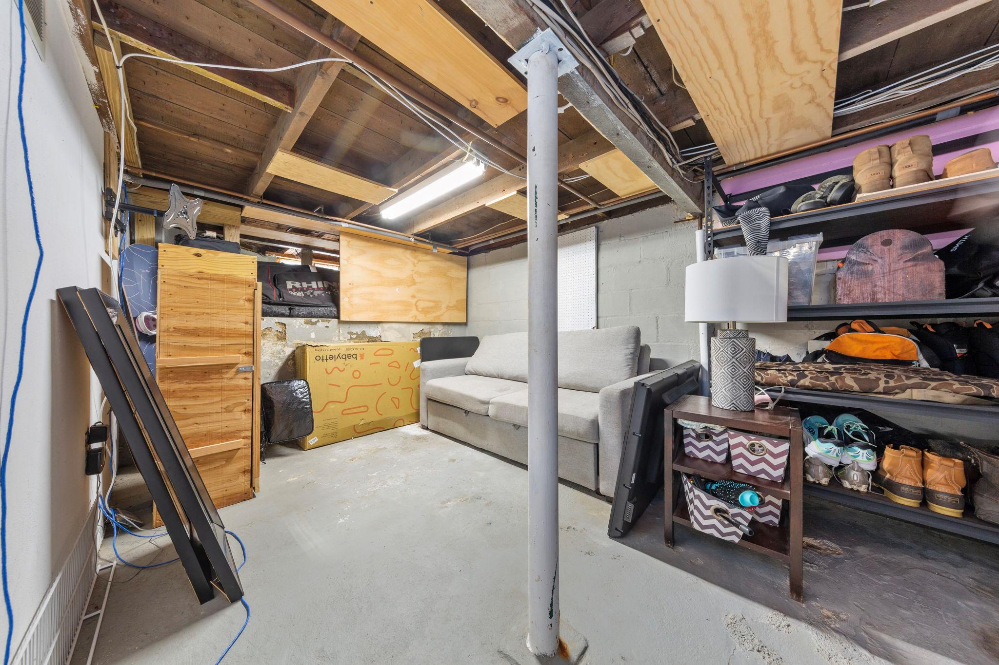 43 Willett Avenue