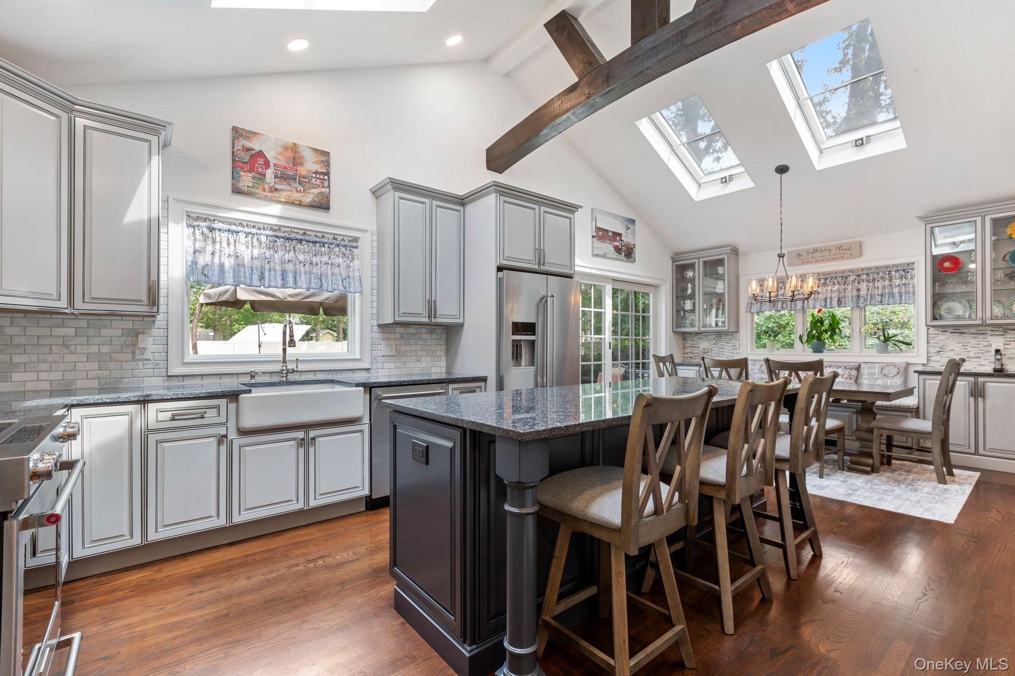 1 Arbutus Court