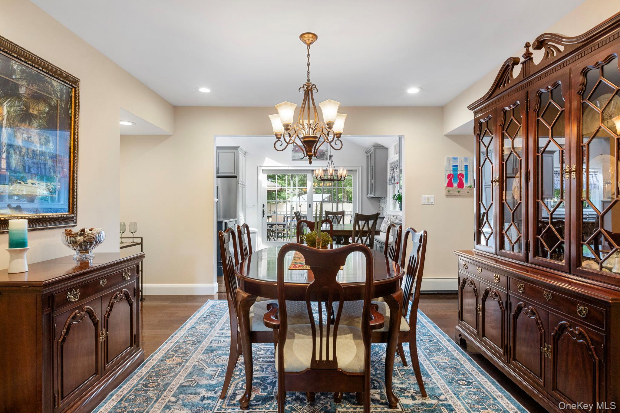 1 Arbutus Court