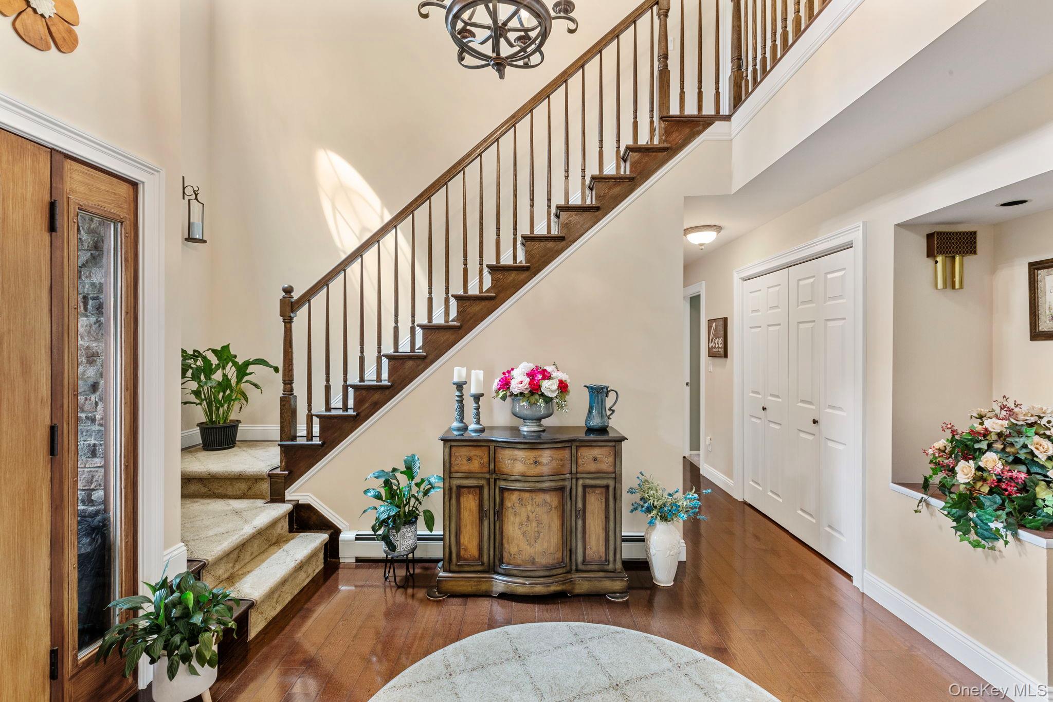 1 Arbutus Court