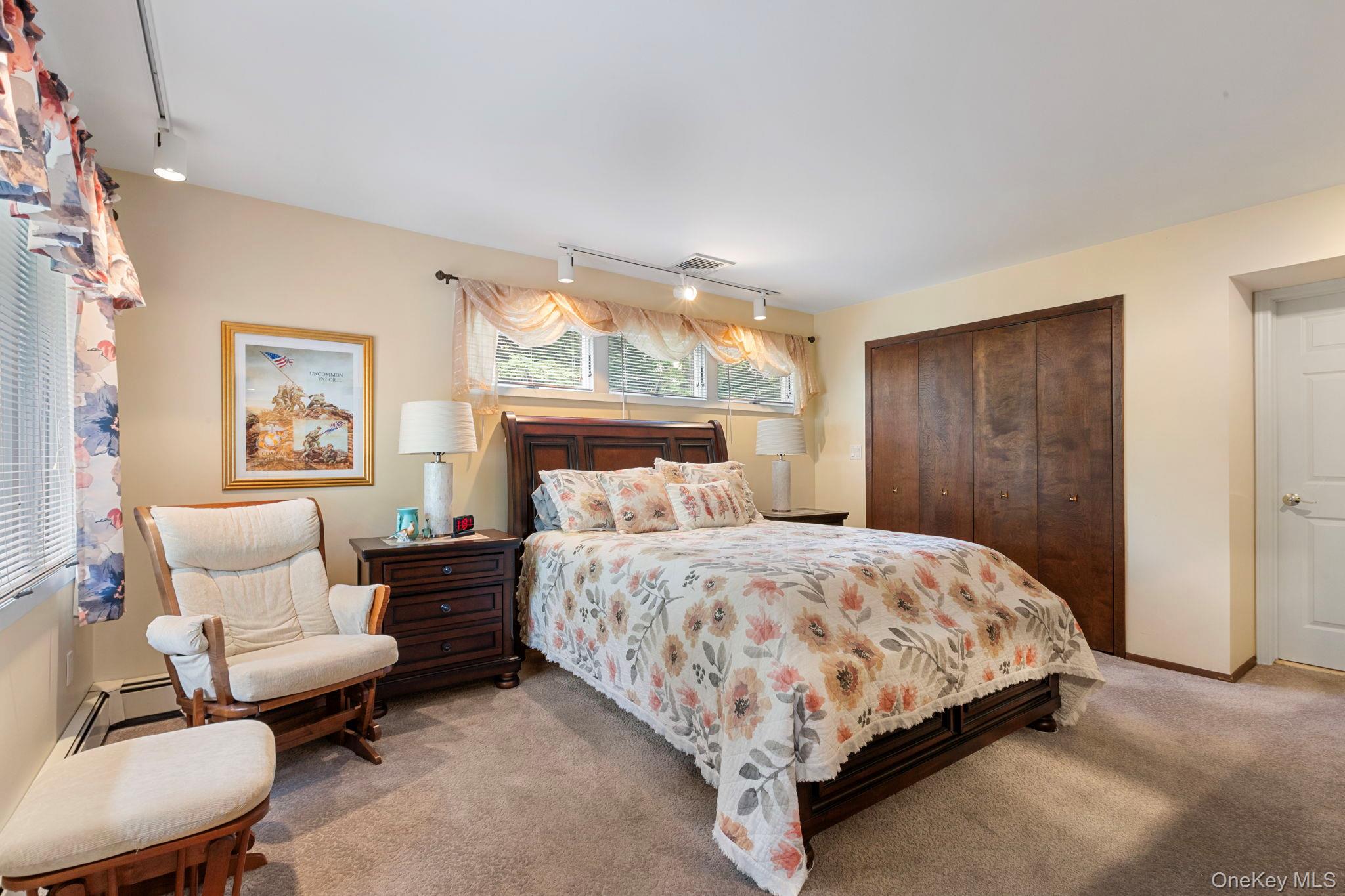 1 Arbutus Court