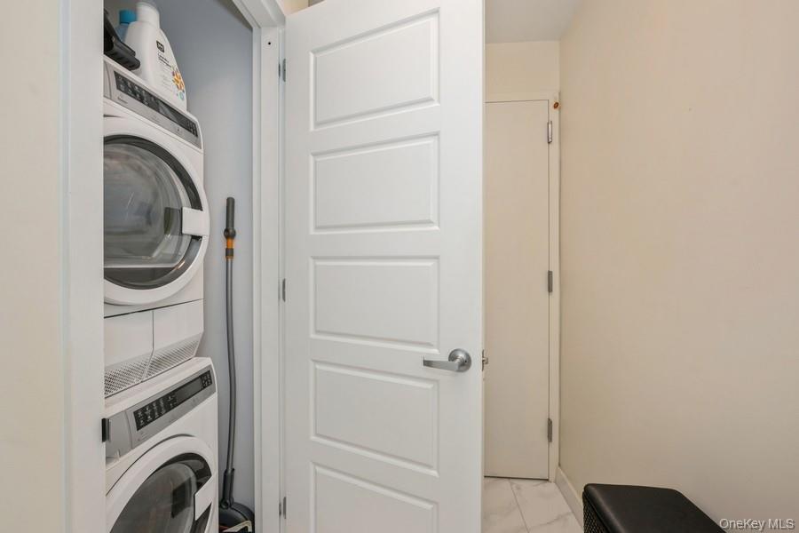 1251 E 19th Street Unit: 4B