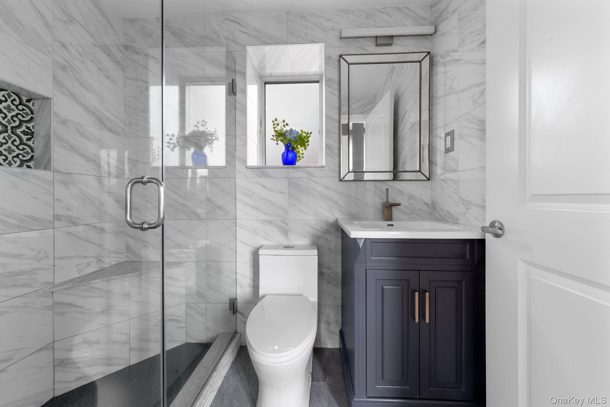 2325 31st Avenue Unit: Penthouse 7C