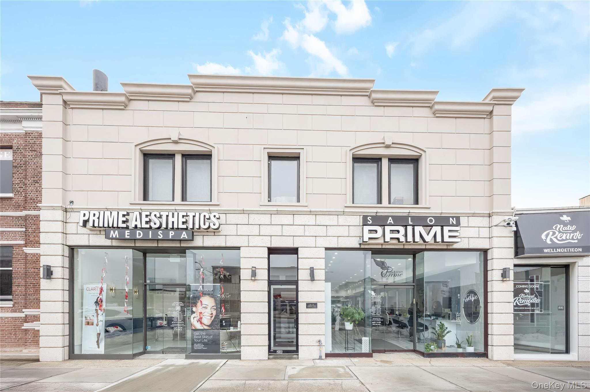 218 Sunrise Highway Unit: 2E