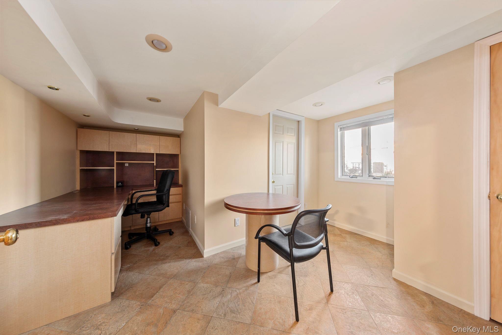 2770 Mandalay Beach Road