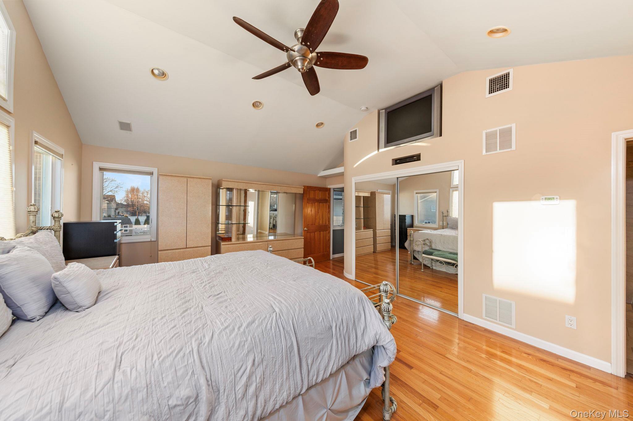 2770 Mandalay Beach Road