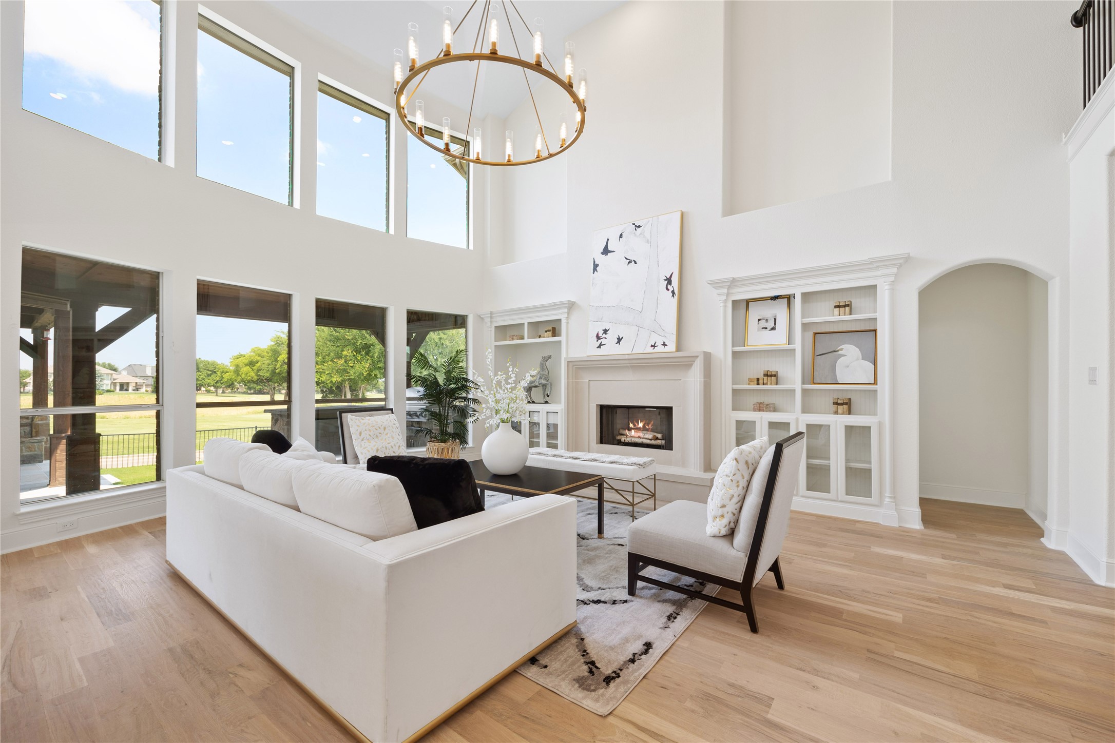2611 Meadow Ridge Drive