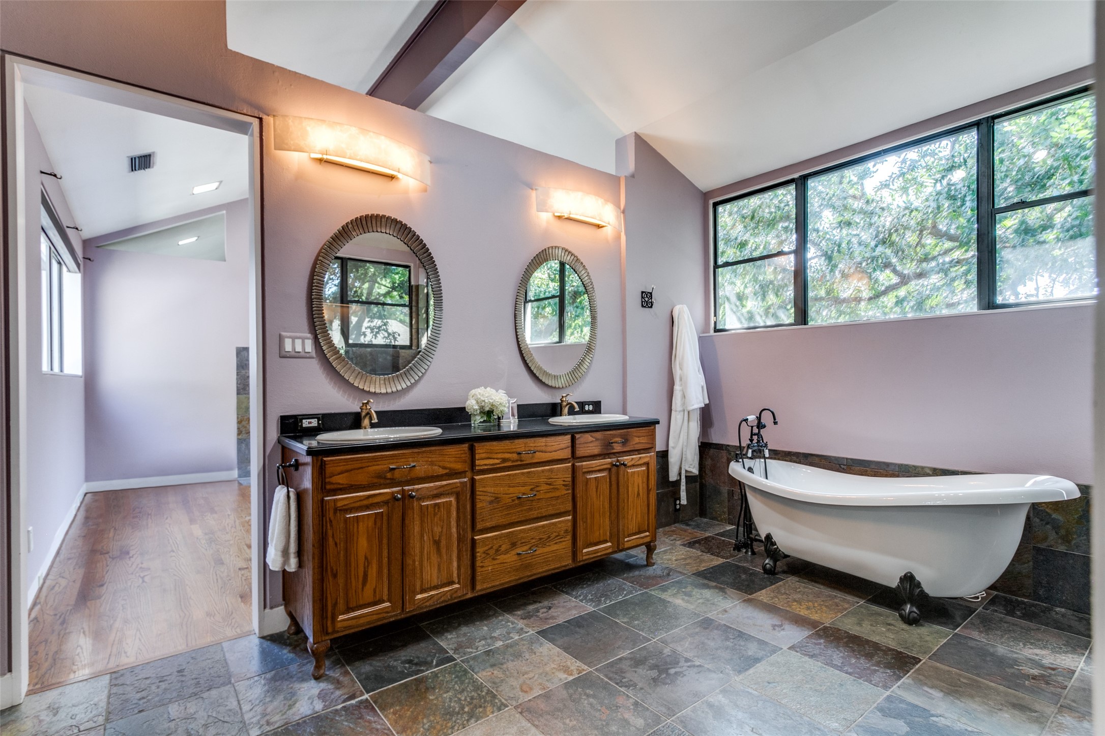 9119 Valley Chapel Lane
