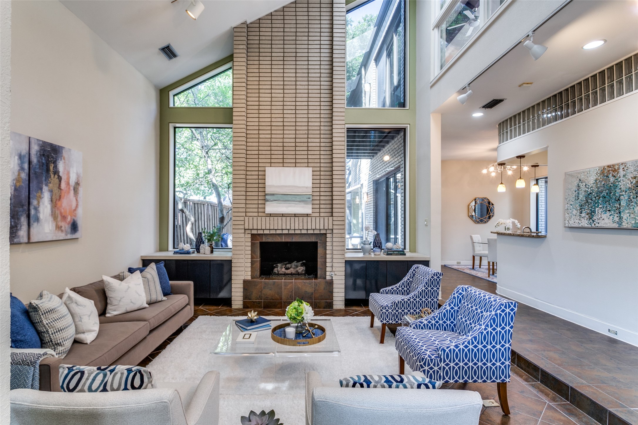 9119 Valley Chapel Lane