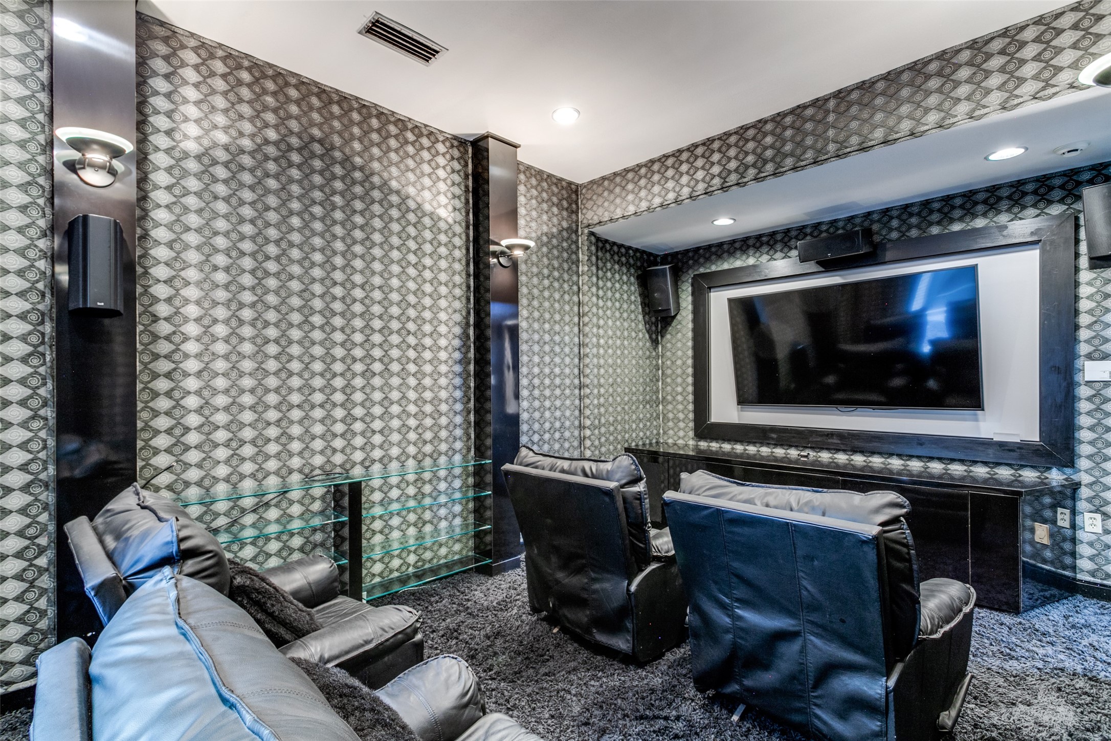 9119 Valley Chapel Lane
