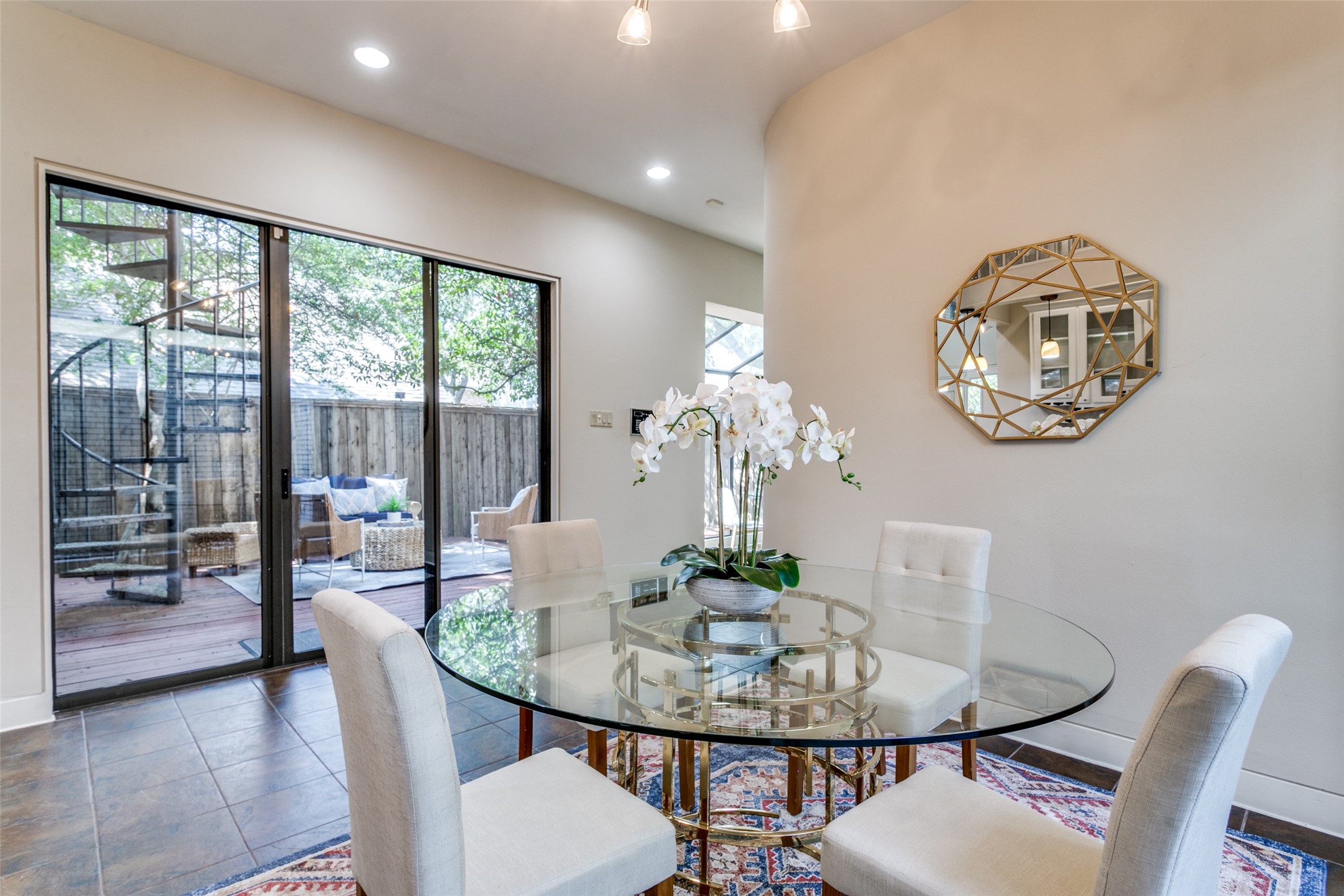 9119 Valley Chapel Lane