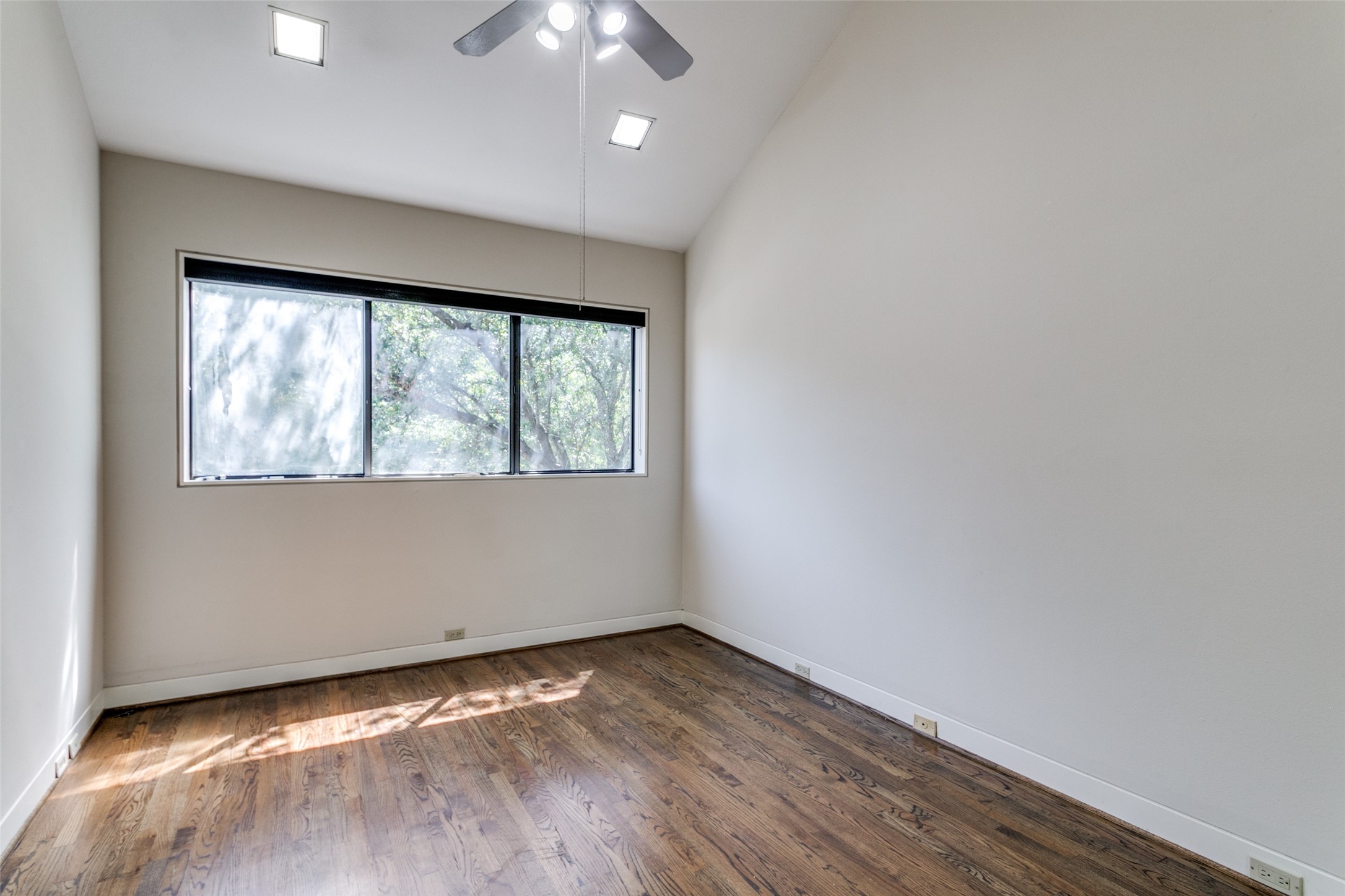 9119 Valley Chapel Lane