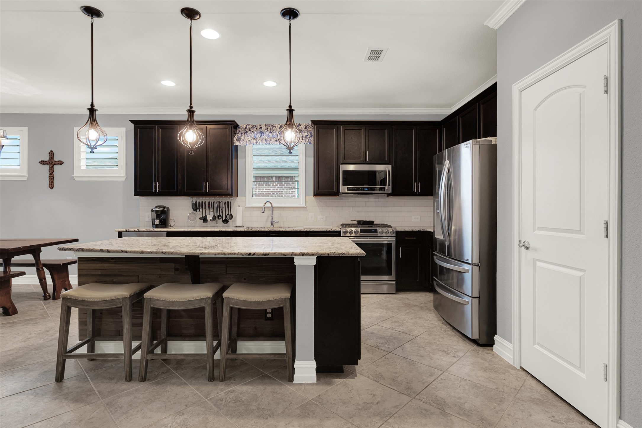 3149 Castaway Lane