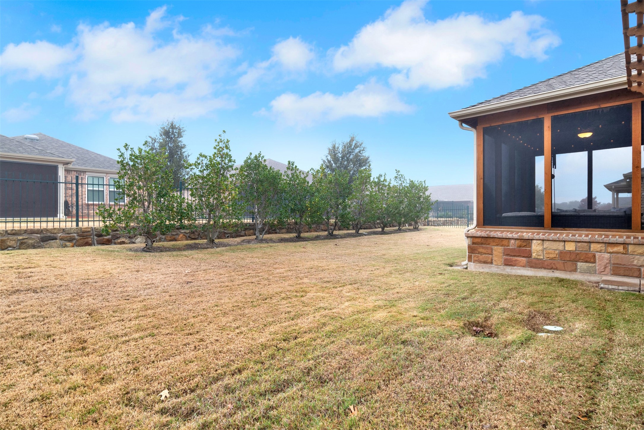 3149 Castaway Lane