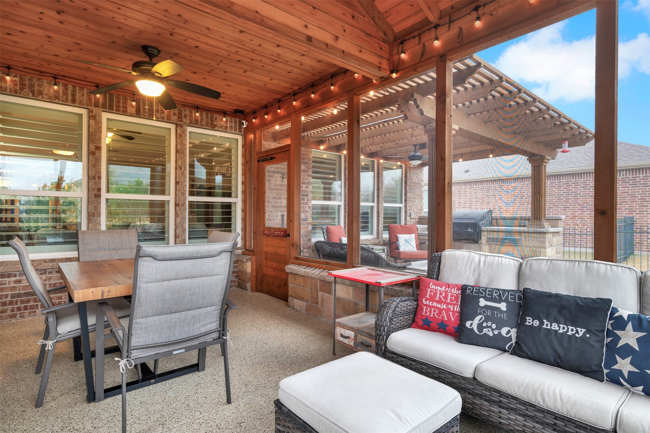 3149 Castaway Lane