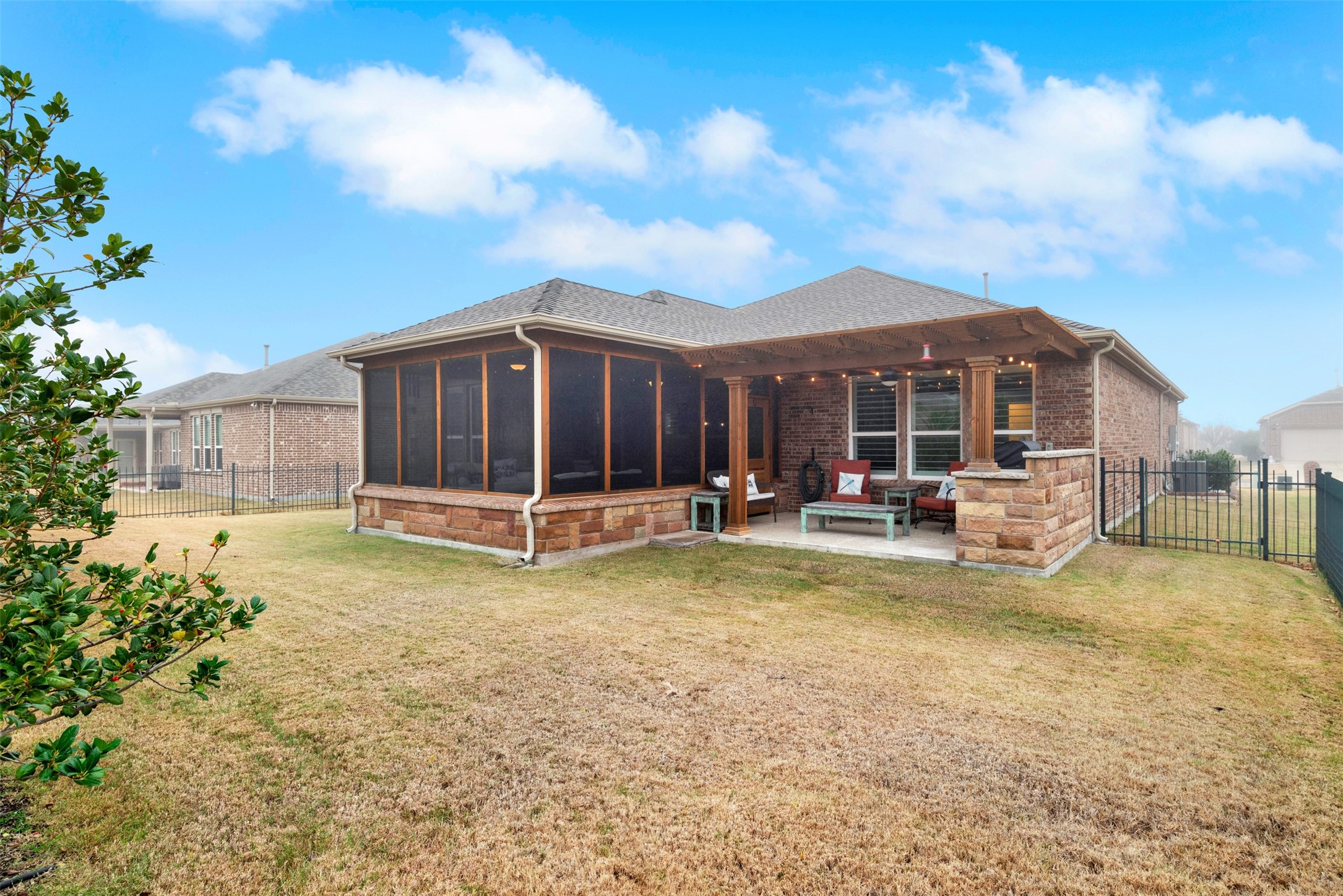 3149 Castaway Lane