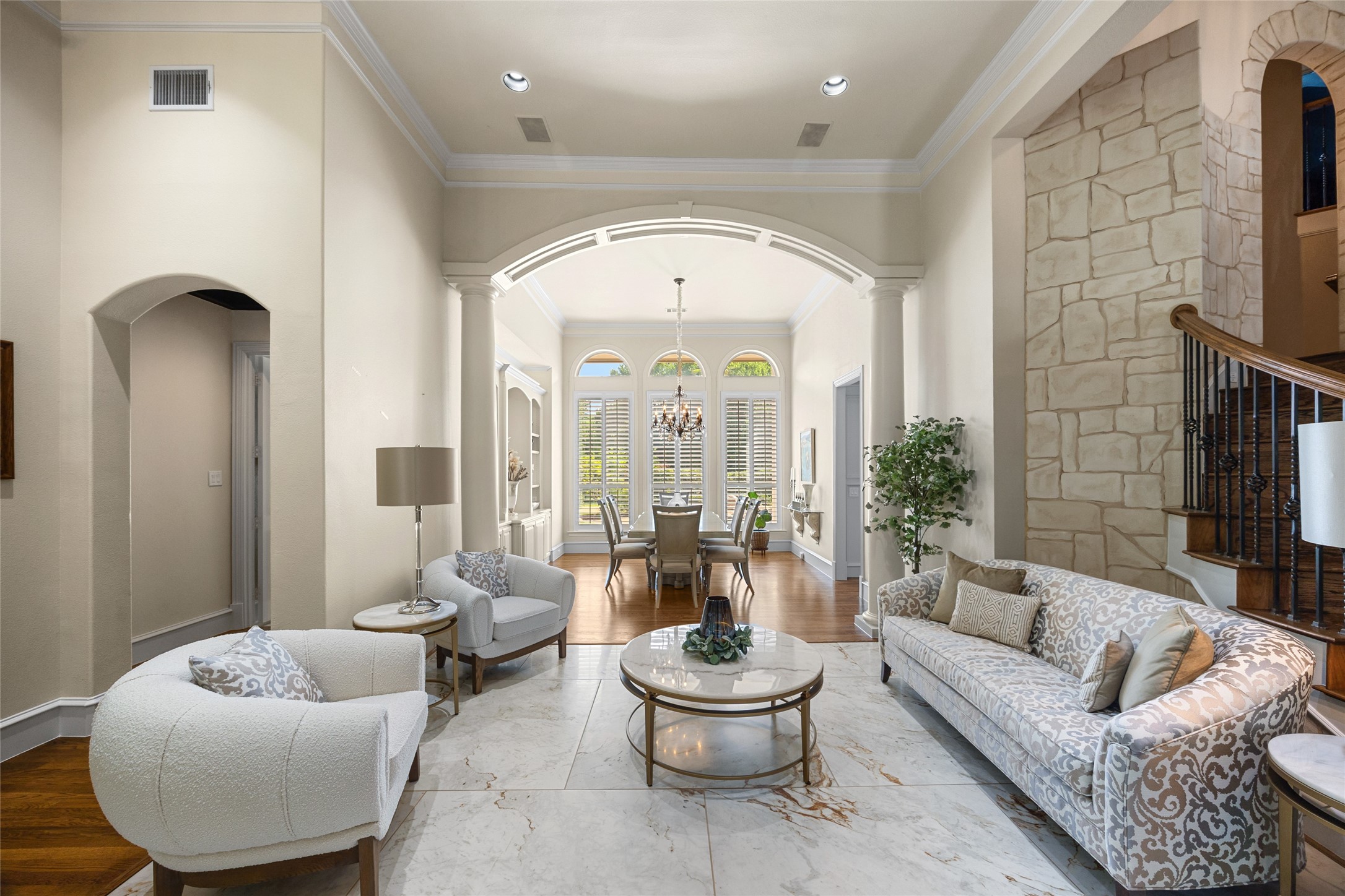 3109 Country Club Drive