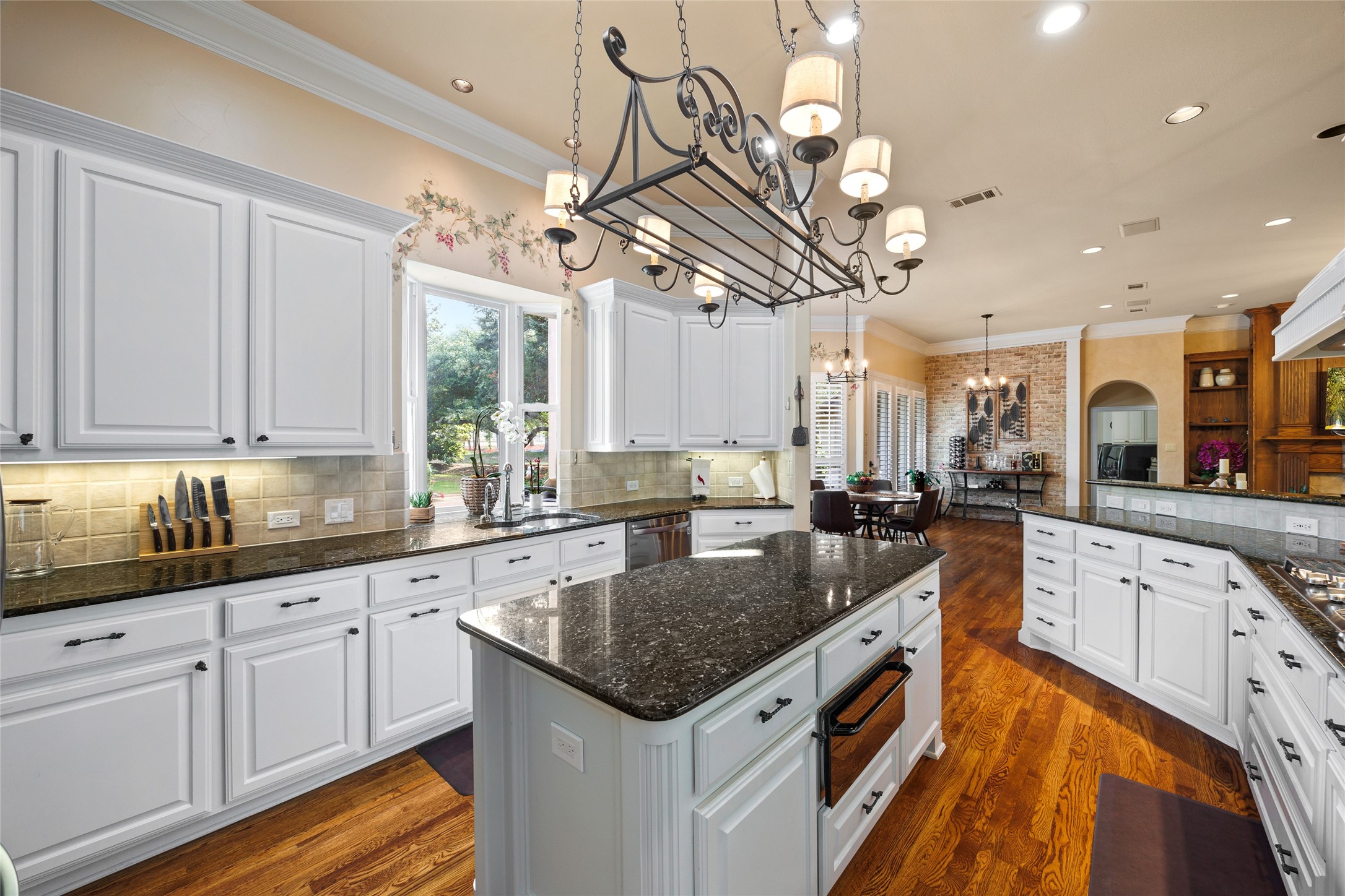 3109 Country Club Drive