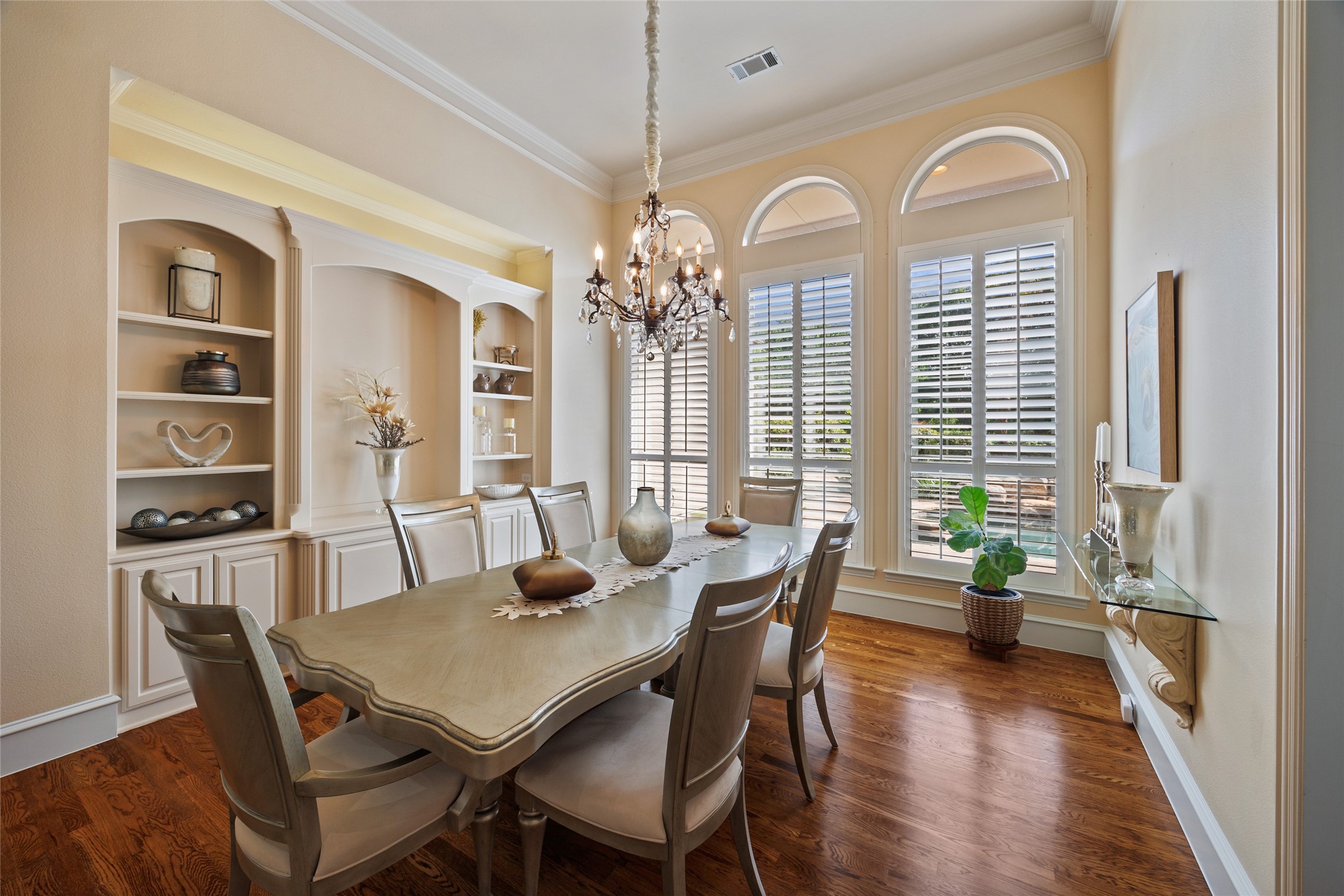 3109 Country Club Drive