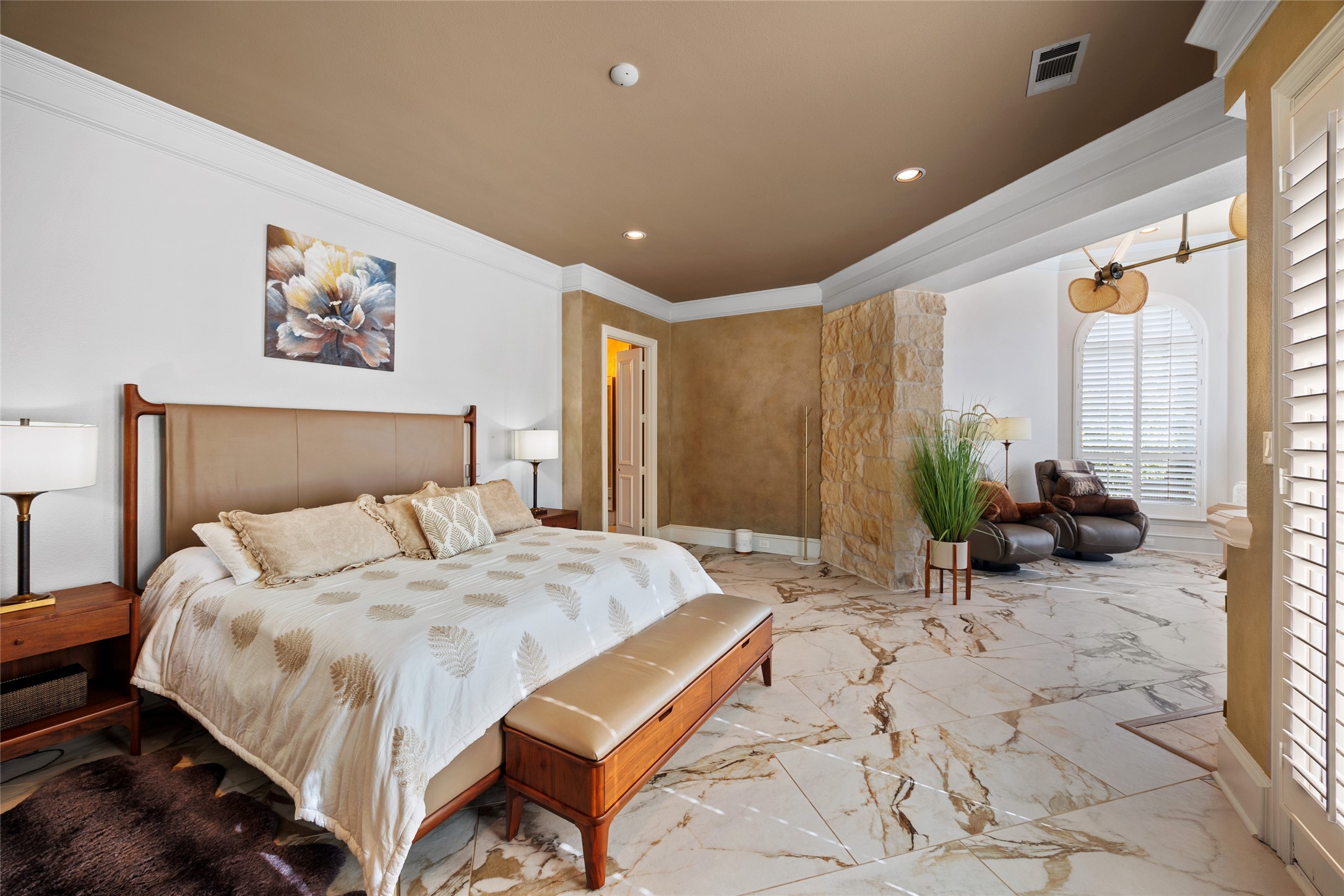 3109 Country Club Drive