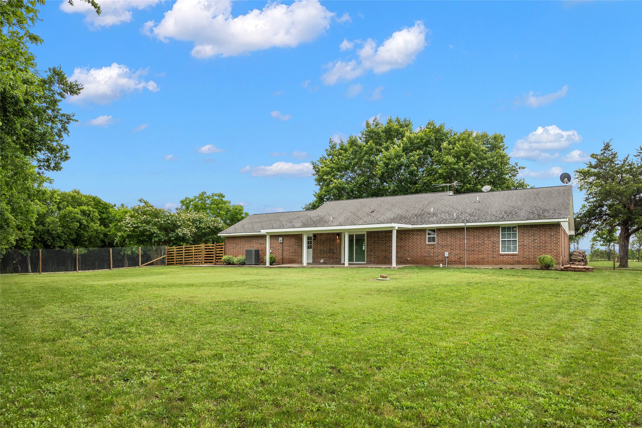 2144 County Road 4535