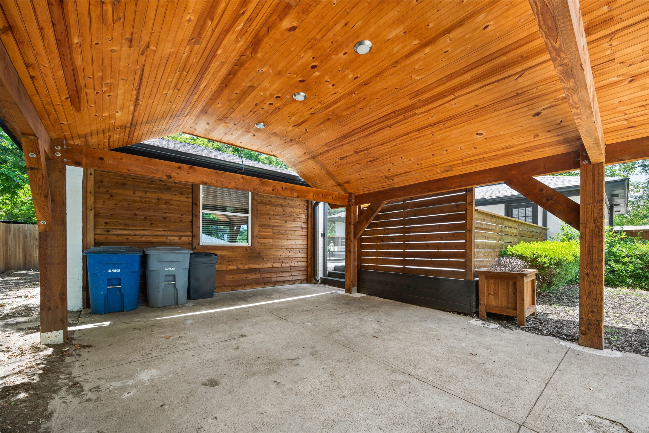 4344 Skillman Street