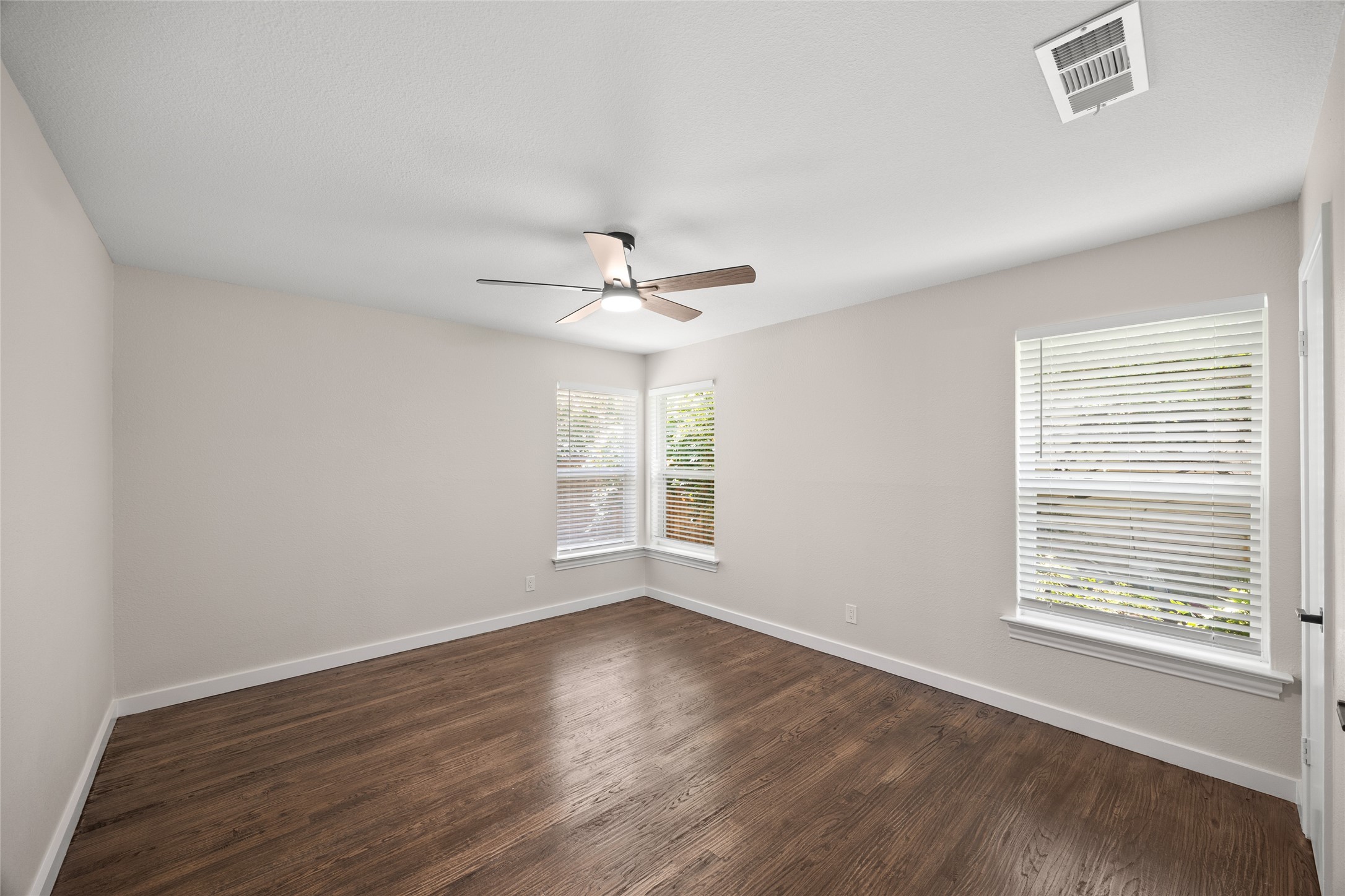 4344 Skillman Street