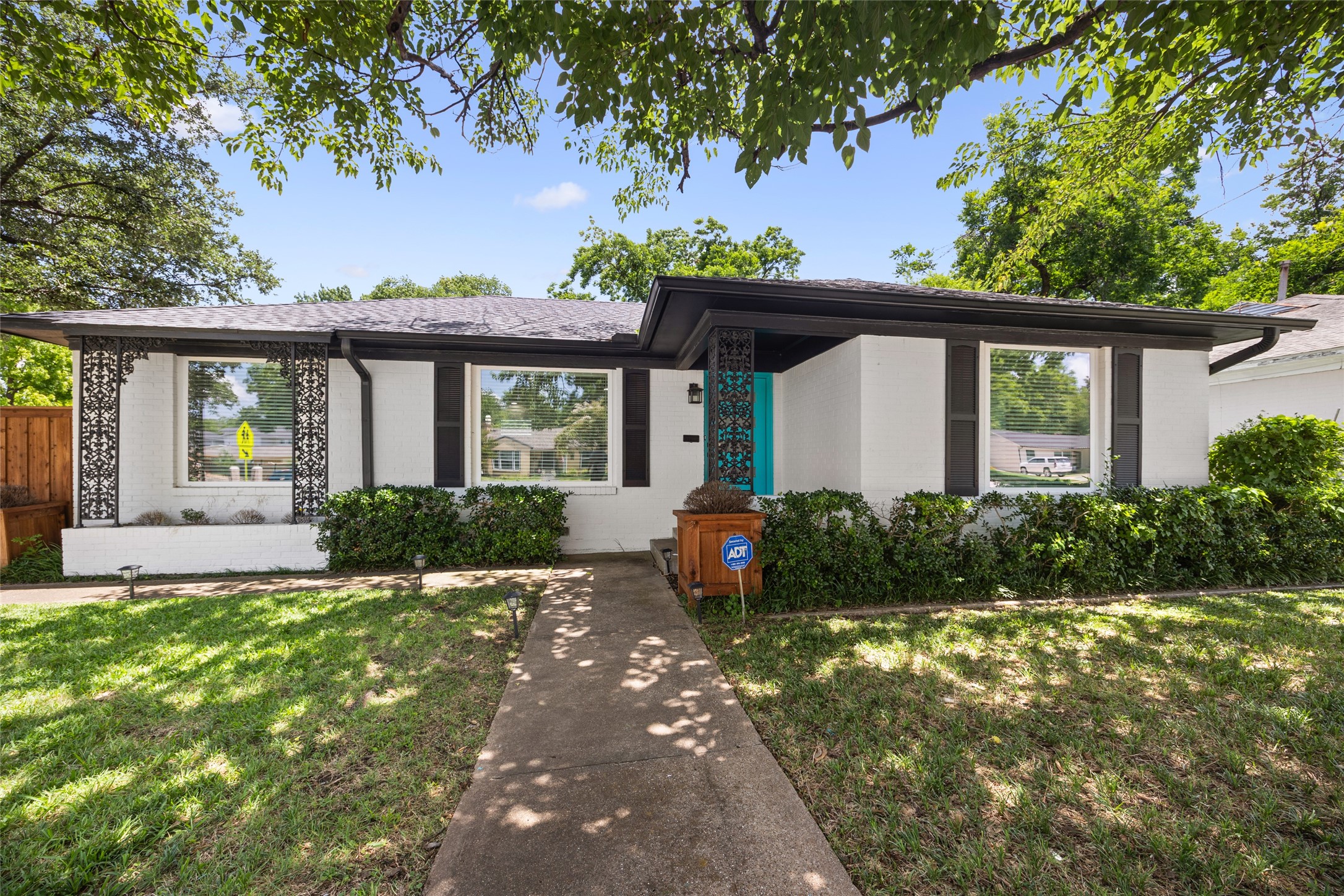 4344 Skillman Street