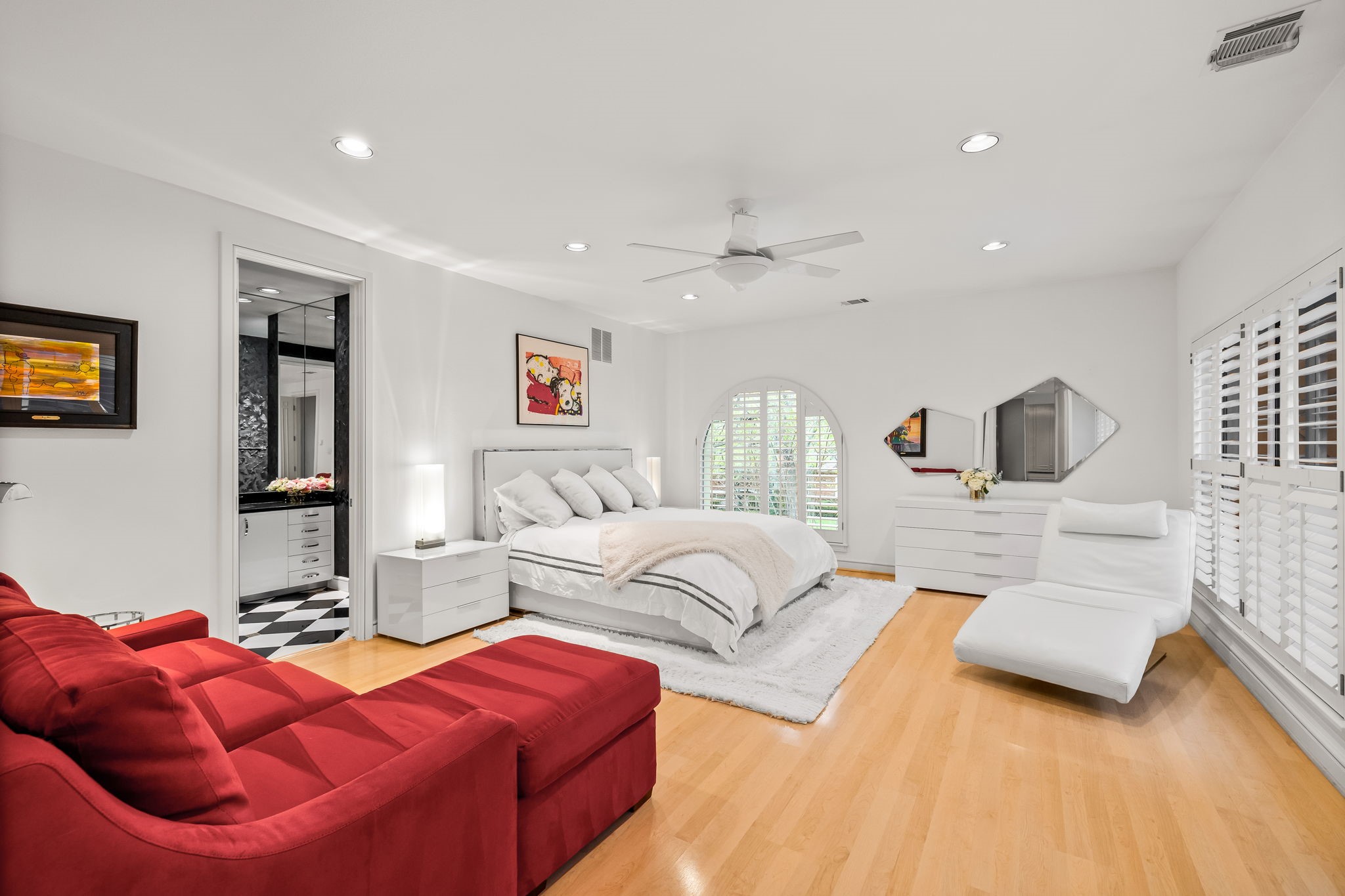 5608 Stone Cliff Court
