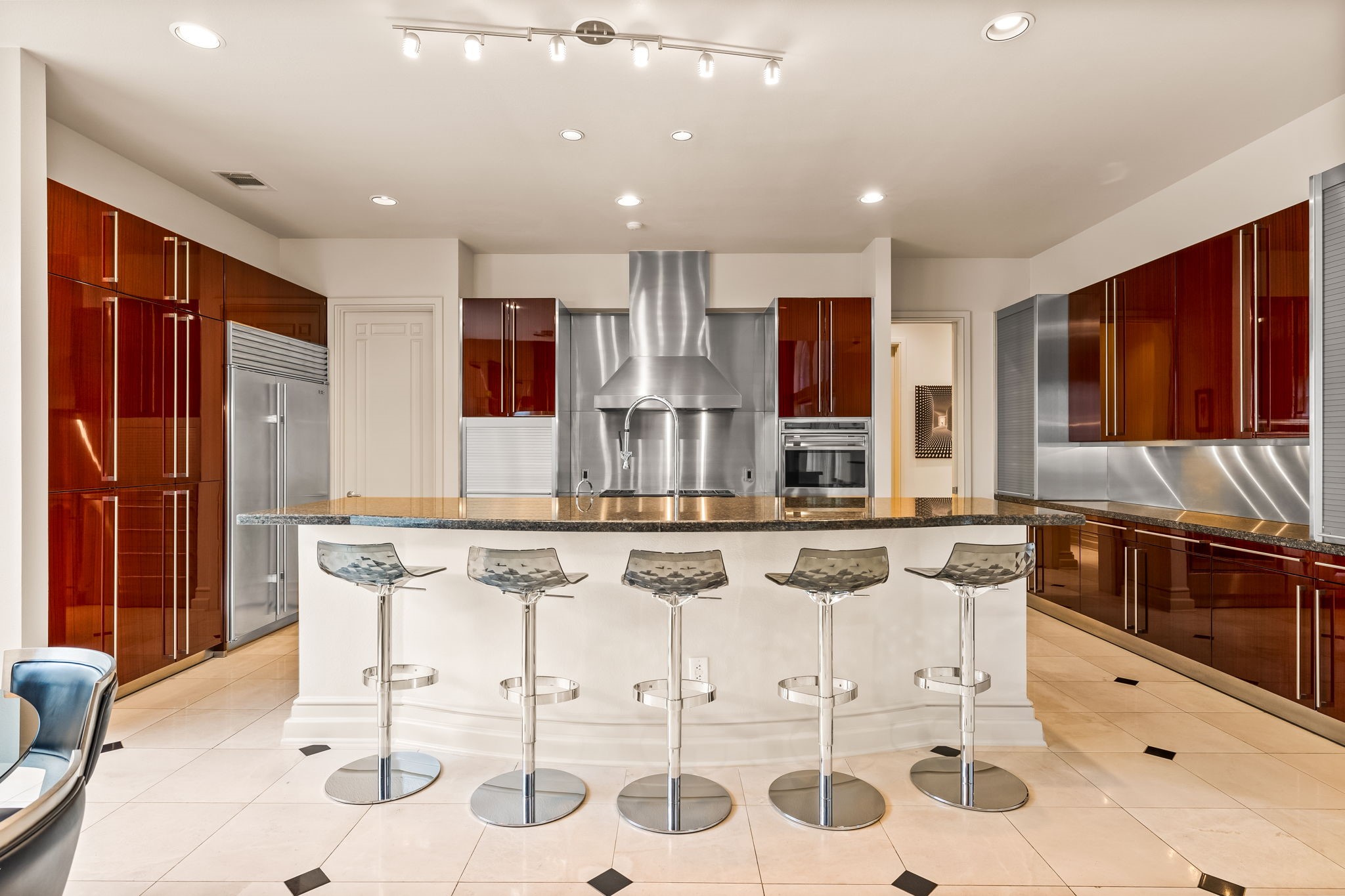 5608 Stone Cliff Court
