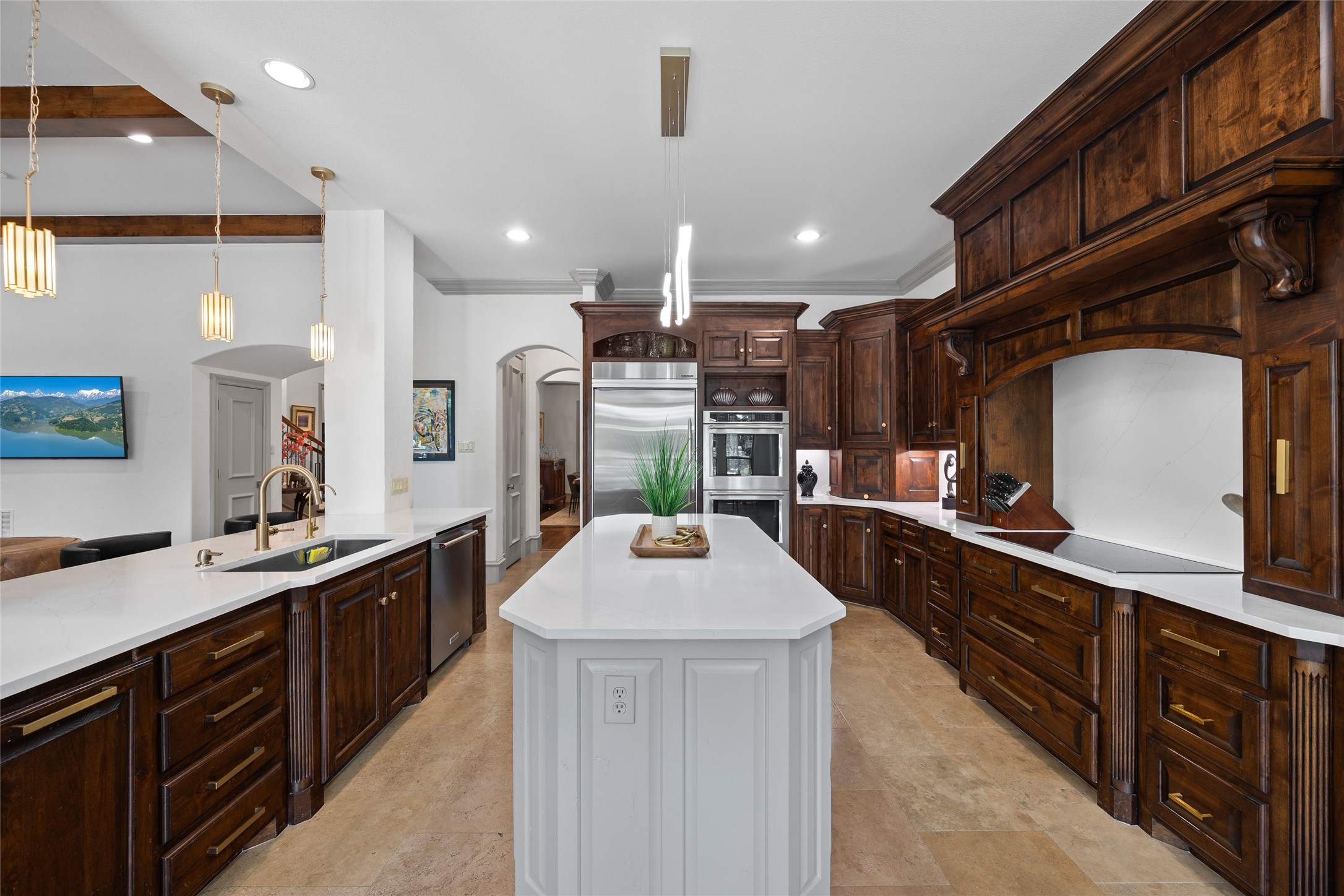 401 Wyndemere Boulevard